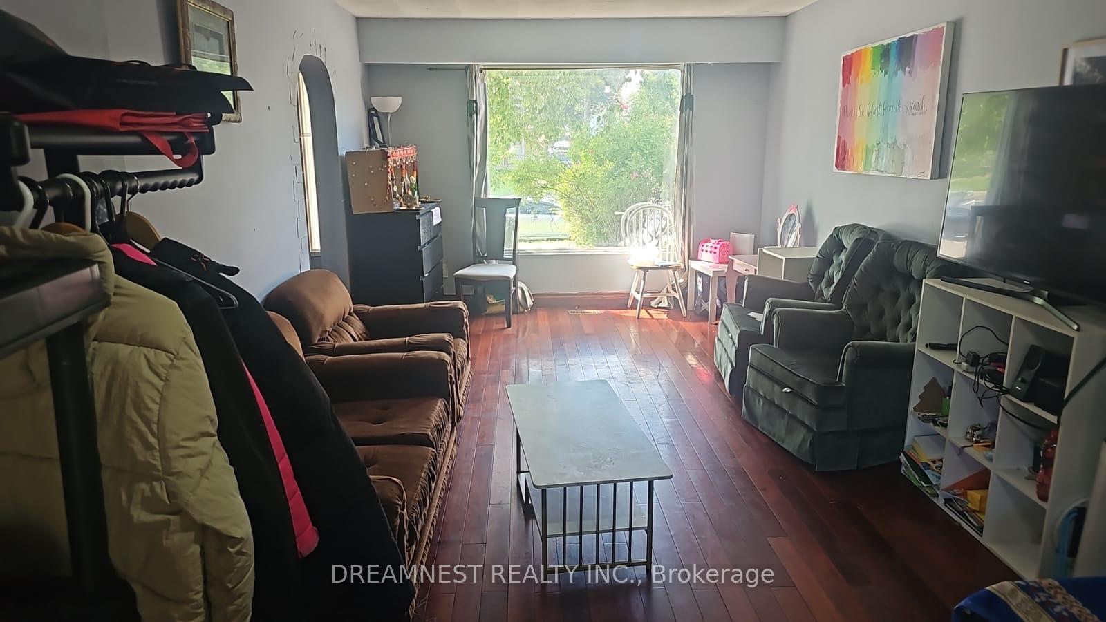 Photo 4 of 59 Coxworth Crescent, Scarborough, Malvern — HOMEH