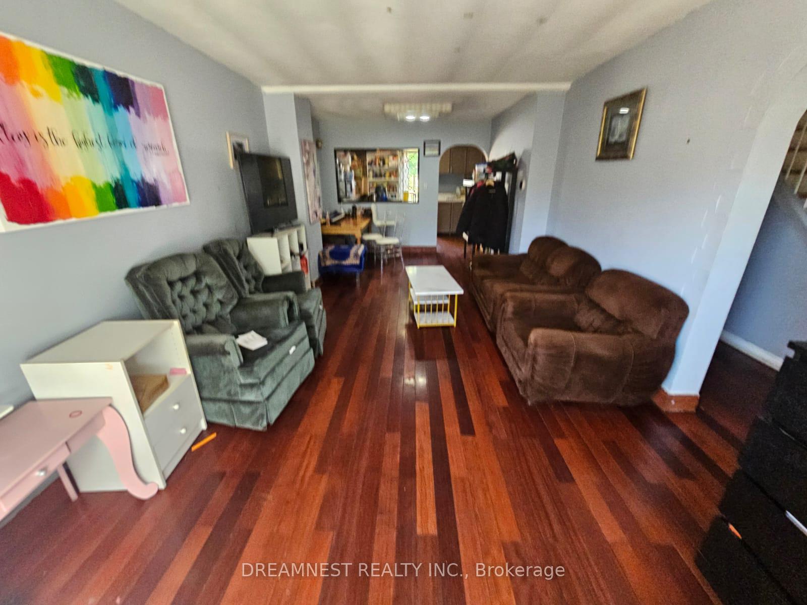 Photo 5 of 59 Coxworth Crescent, Scarborough, Malvern — HOMEH