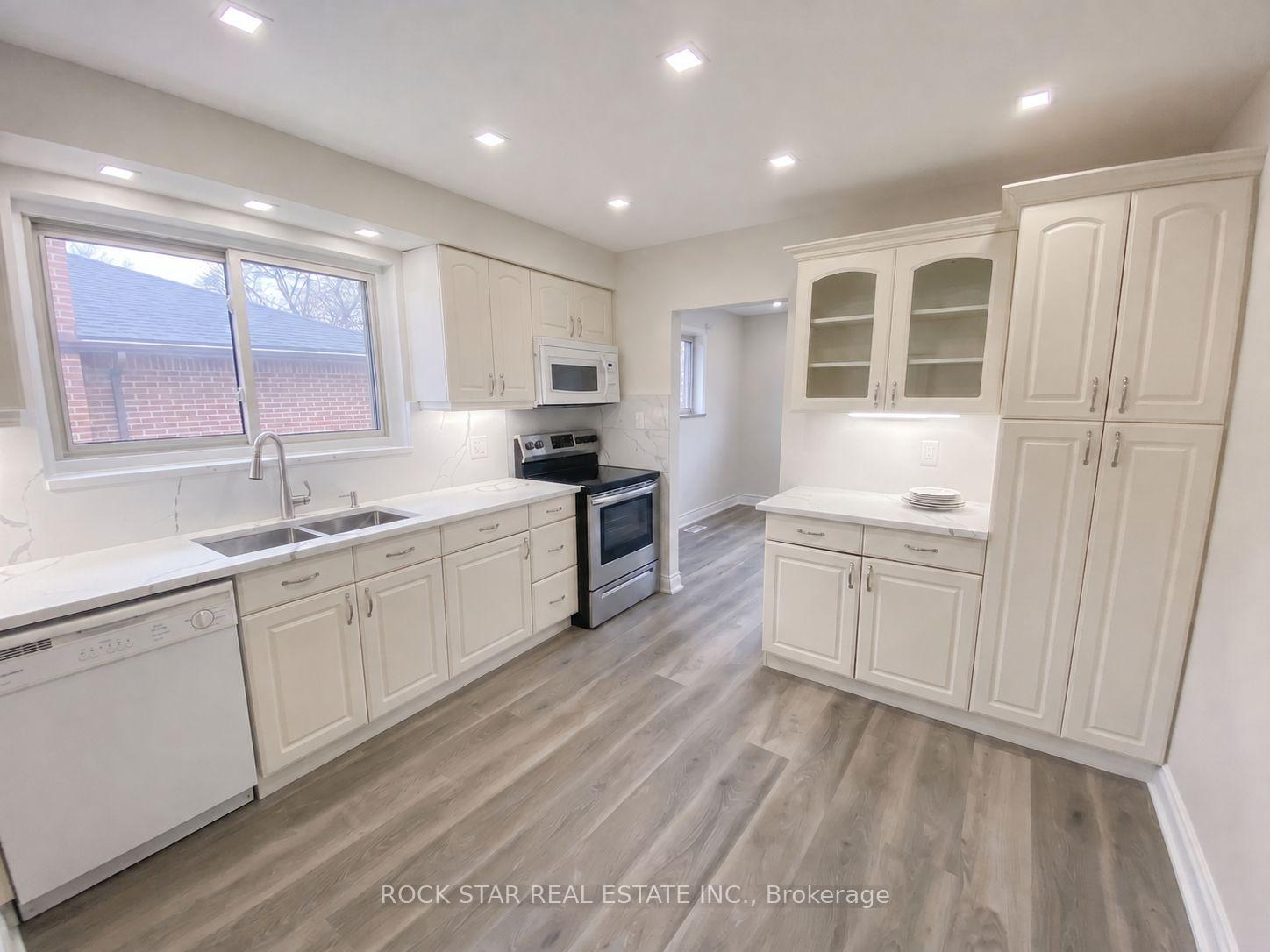 Photo 6 of Unit Main, 227 Fernwood Crescent, Hamilton, Hampton Heights — HOMEH