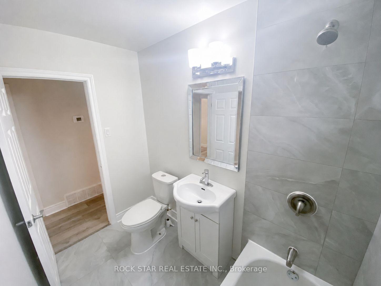 Photo 9 of Unit Main, 227 Fernwood Crescent, Hamilton, Hampton Heights — HOMEH