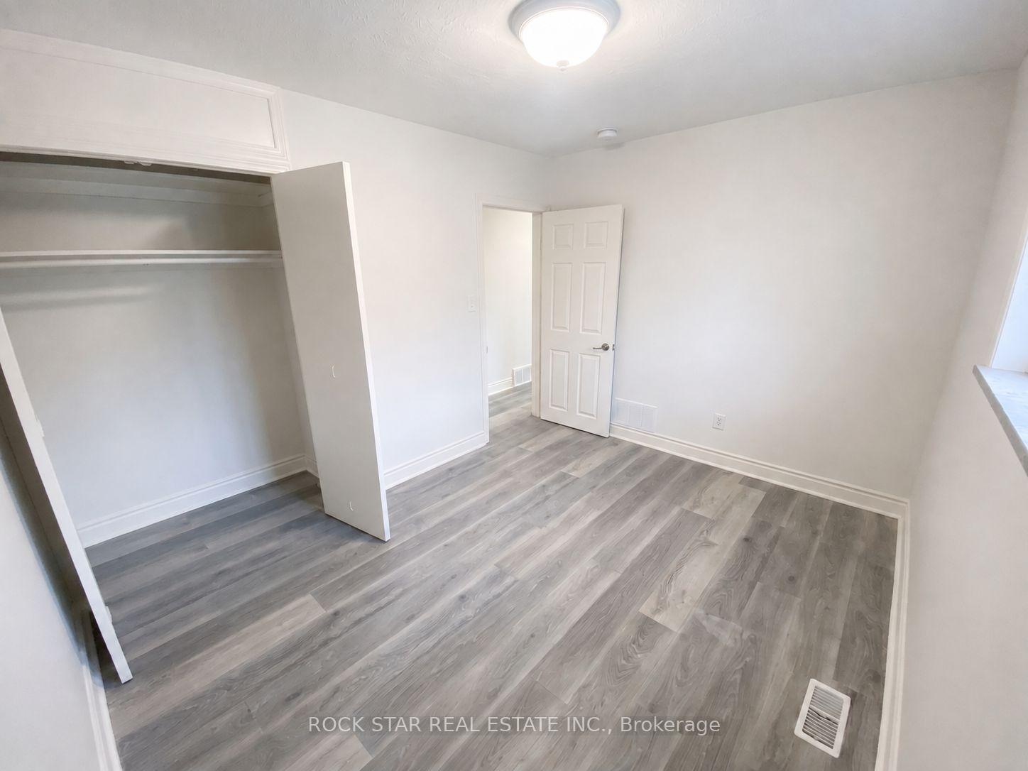 Photo 11 of Unit Main, 227 Fernwood Crescent, Hamilton, Hampton Heights — HOMEH