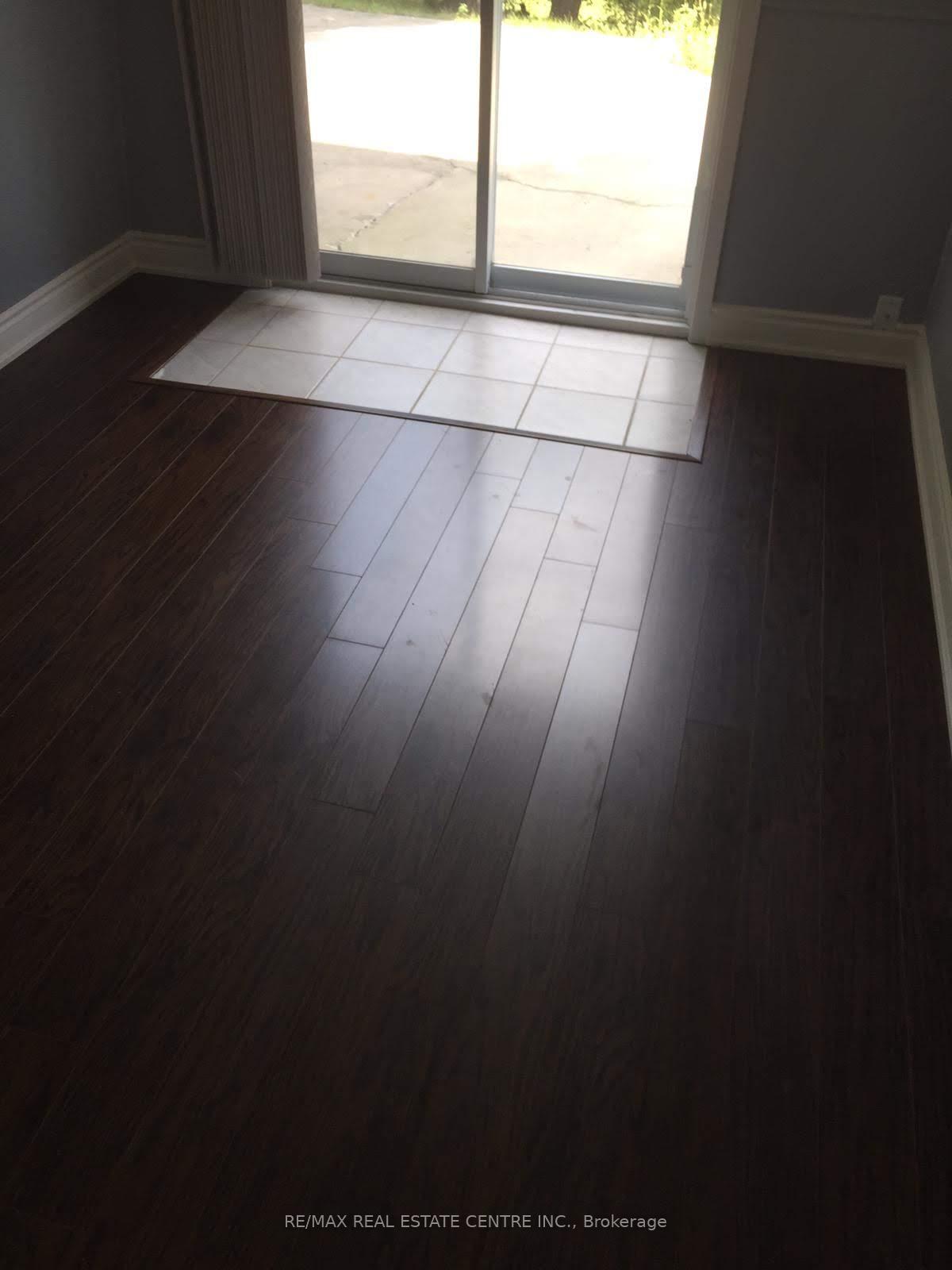Photo 6 of 14 Sandsprings Crescent, Kitchener, Country Hills — HOMEH