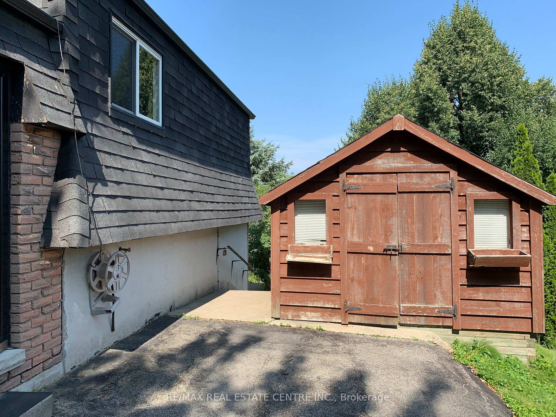 Photo 20 of 14 Sandsprings Crescent, Kitchener, Country Hills — HOMEH