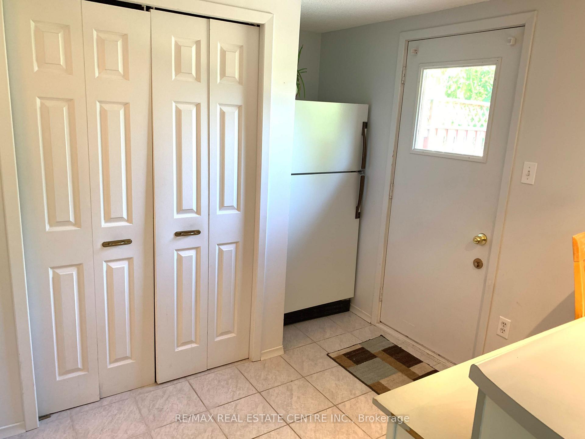 Photo 25 of 14 Sandsprings Crescent, Kitchener, Country Hills — HOMEH