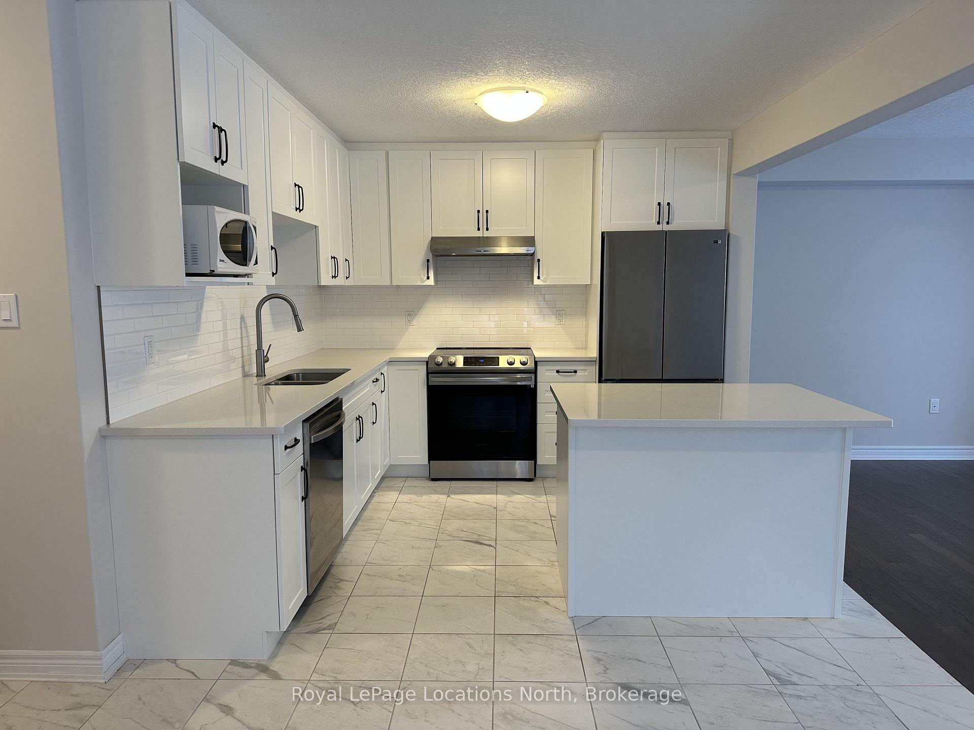 Photo 3 of 162 Stonebrook Way, Grey Highlands — HOMEH