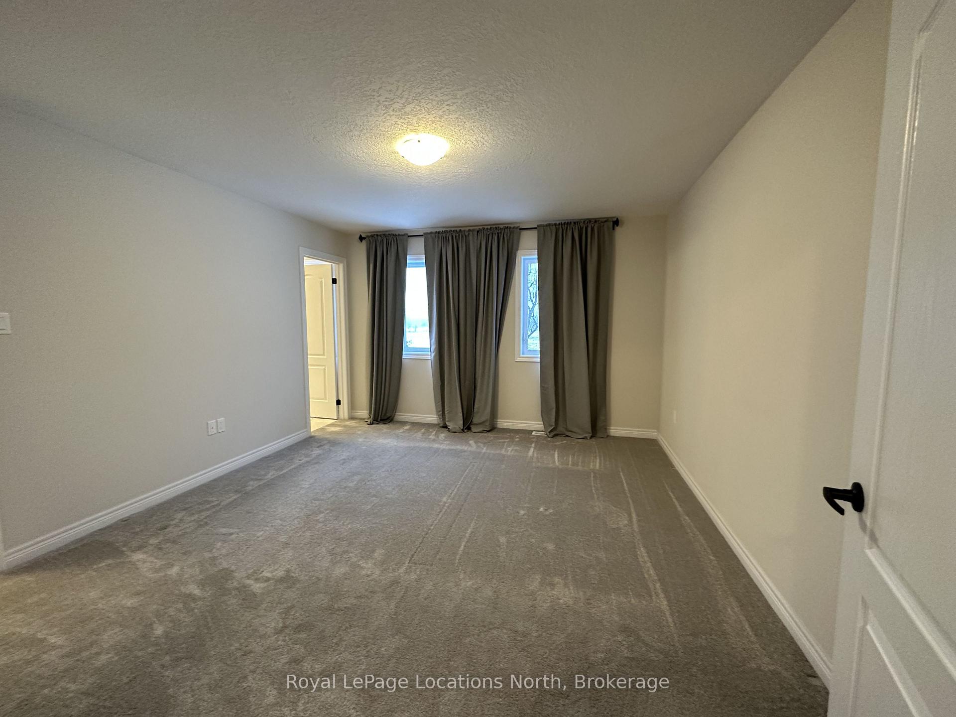 Photo 10 of 162 Stonebrook Way, Grey Highlands — HOMEH