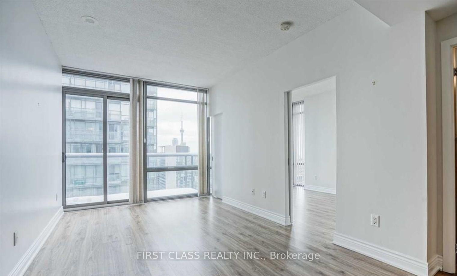 Front of Unit 1301, 37 Grosvenor Street