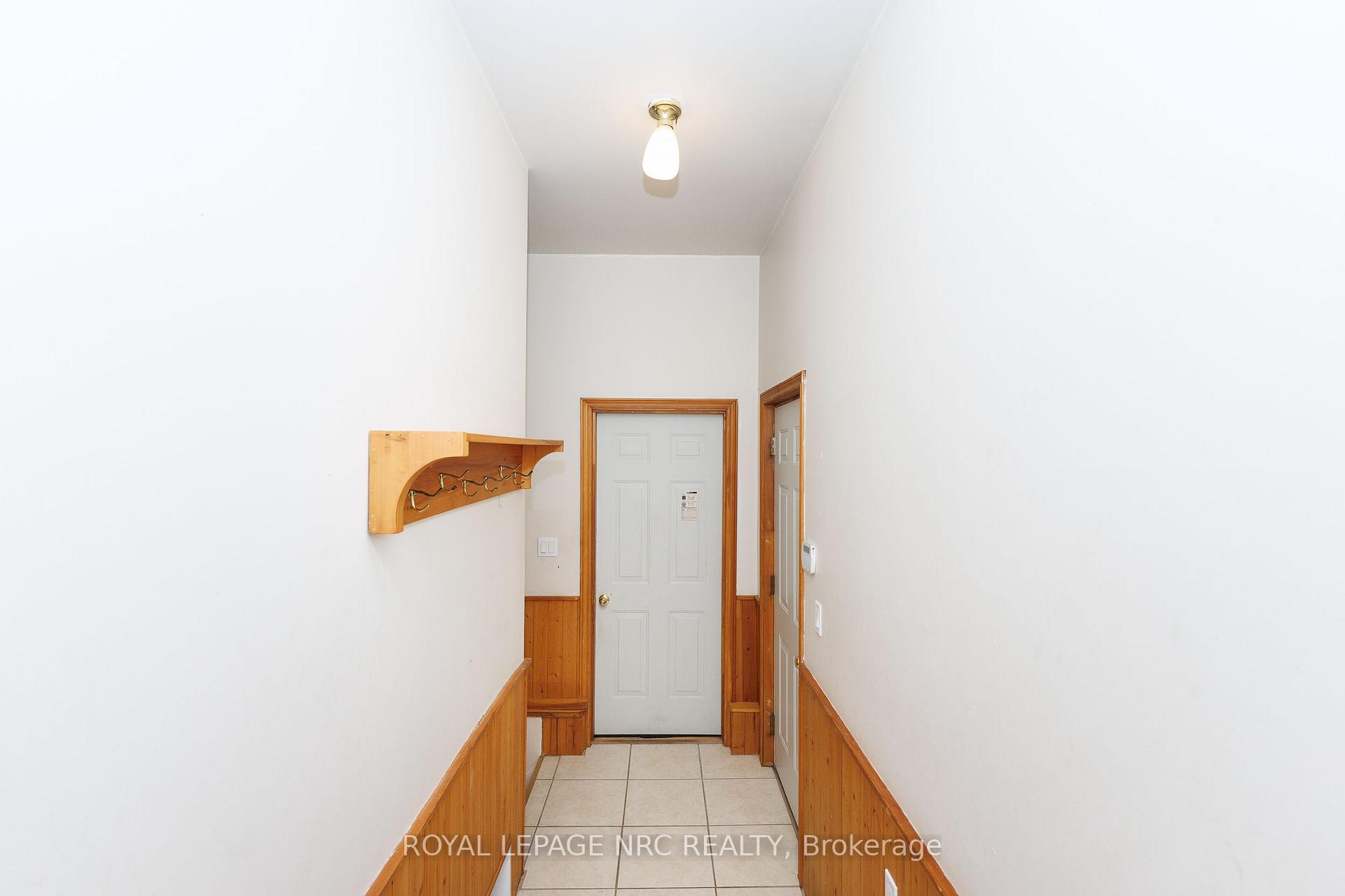 Photo 36 of 7030 Harovics Lane, Niagara Falls, Arad/Fallsview — HOMEH