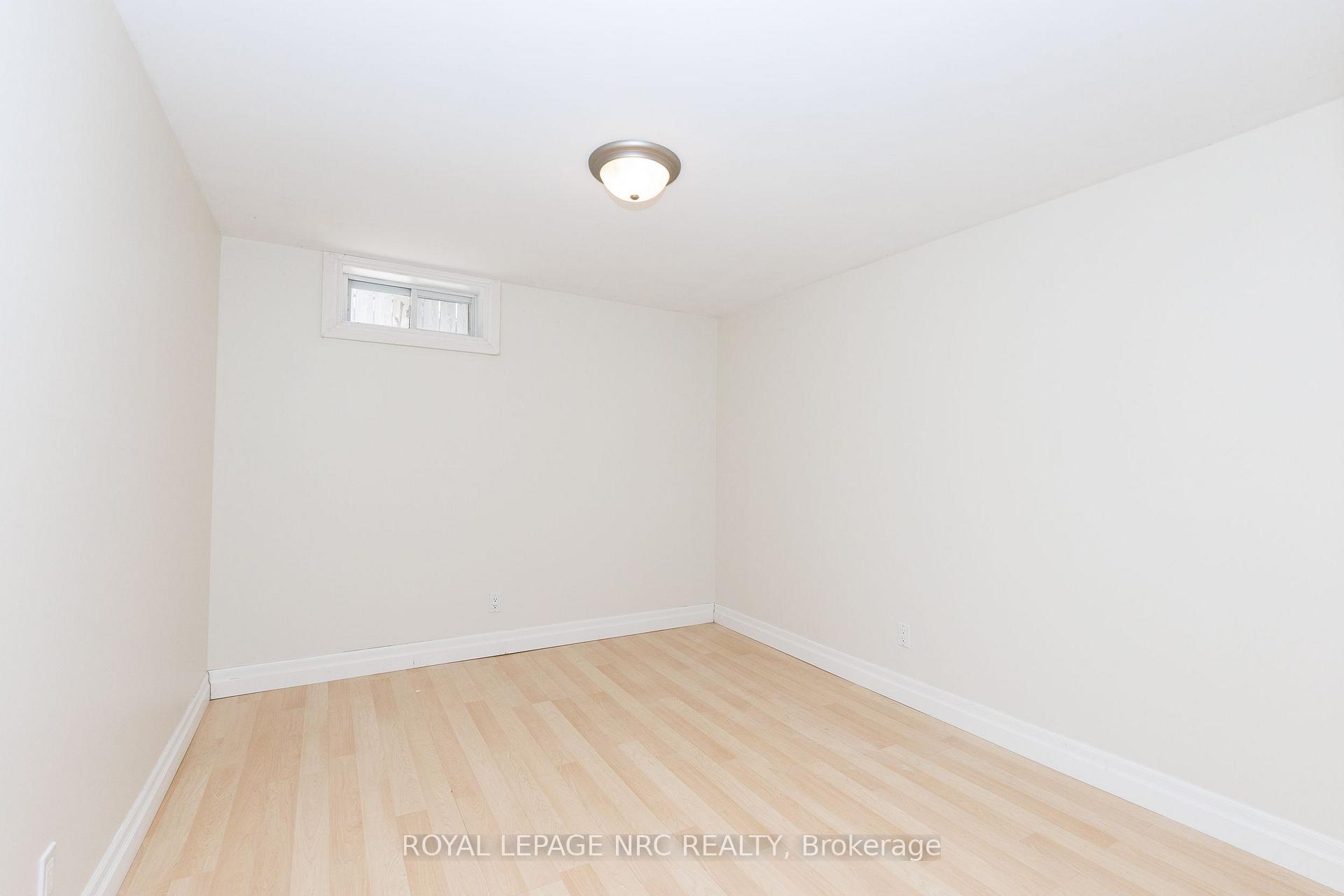 Photo 43 of 7030 Harovics Lane, Niagara Falls, Arad/Fallsview — HOMEH