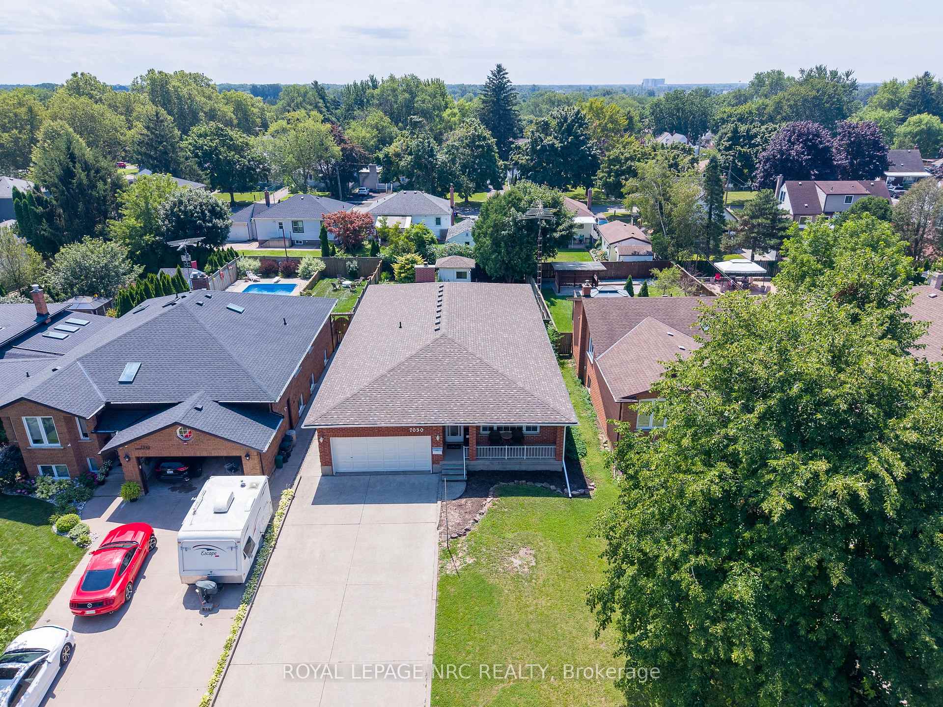 Photo 46 of 7030 Harovics Lane, Niagara Falls, Arad/Fallsview — HOMEH