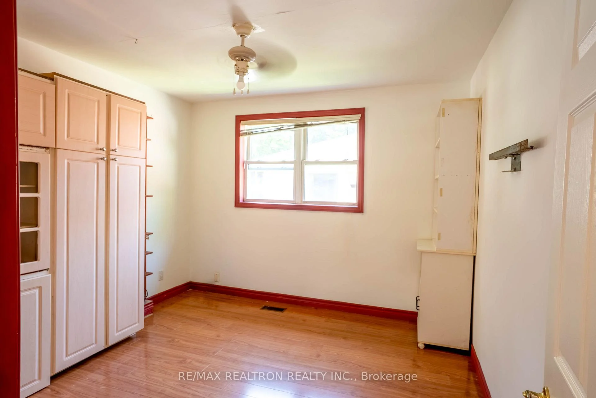 Photo 12 of 5332 Lawrence Avenue E, Scarborough, Centennial Scarborough — HOMEH