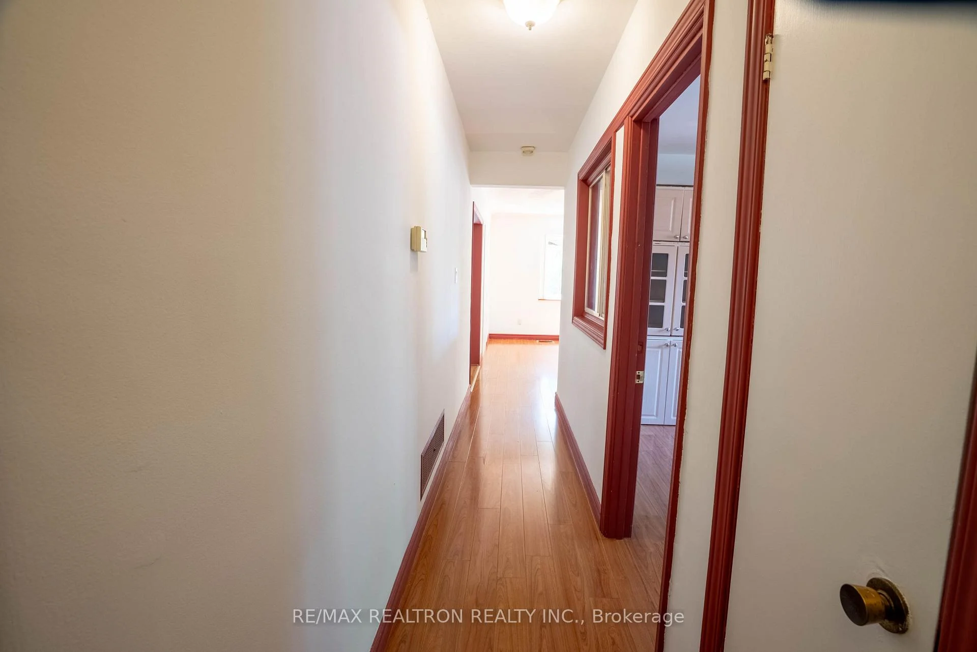 Photo 21 of 5332 Lawrence Avenue E, Scarborough, Centennial Scarborough — HOMEH