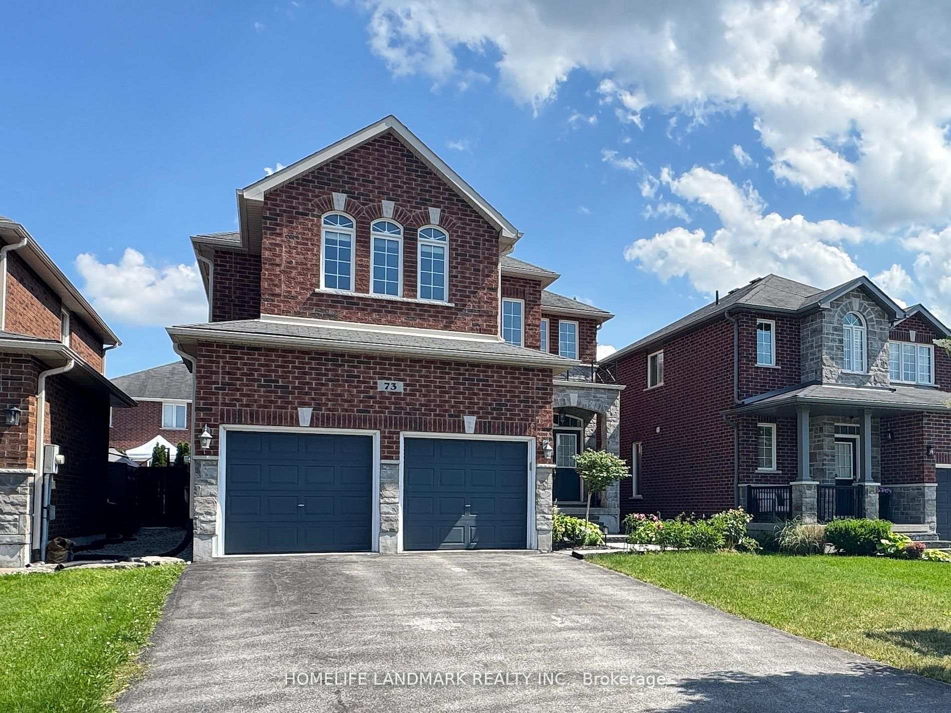 Photo 3 of 73 Graihawk Drive, Barrie, Ardagh — HOMEH