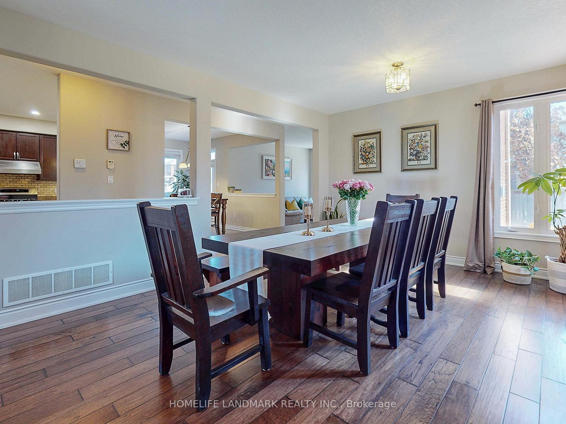 Photo 5 of 73 Graihawk Drive, Barrie, Ardagh — HOMEH