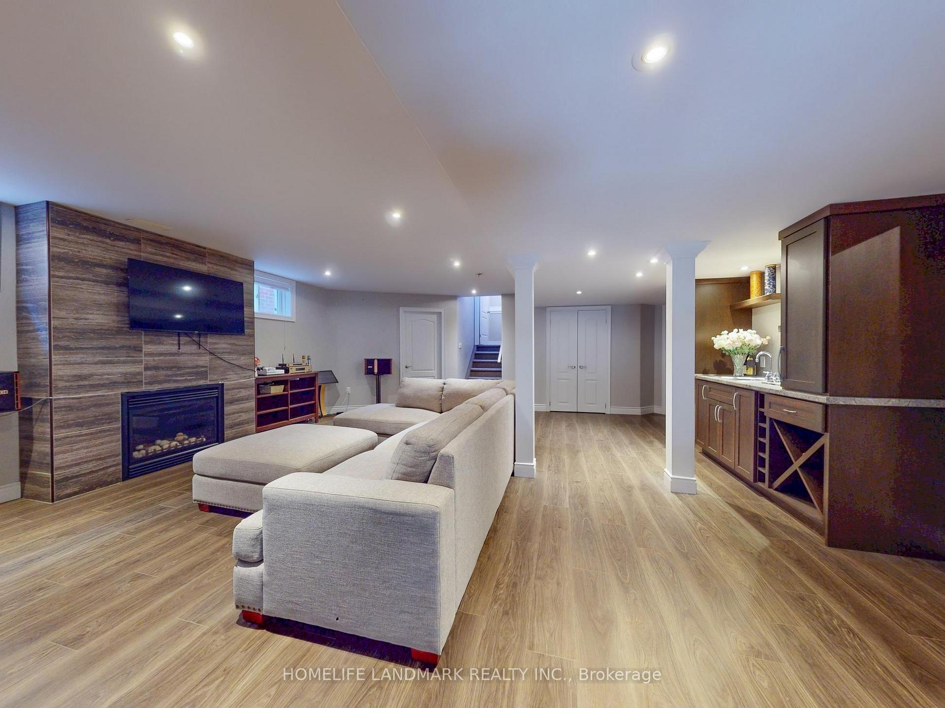 Photo 27 of 73 Graihawk Drive, Barrie, Ardagh — HOMEH