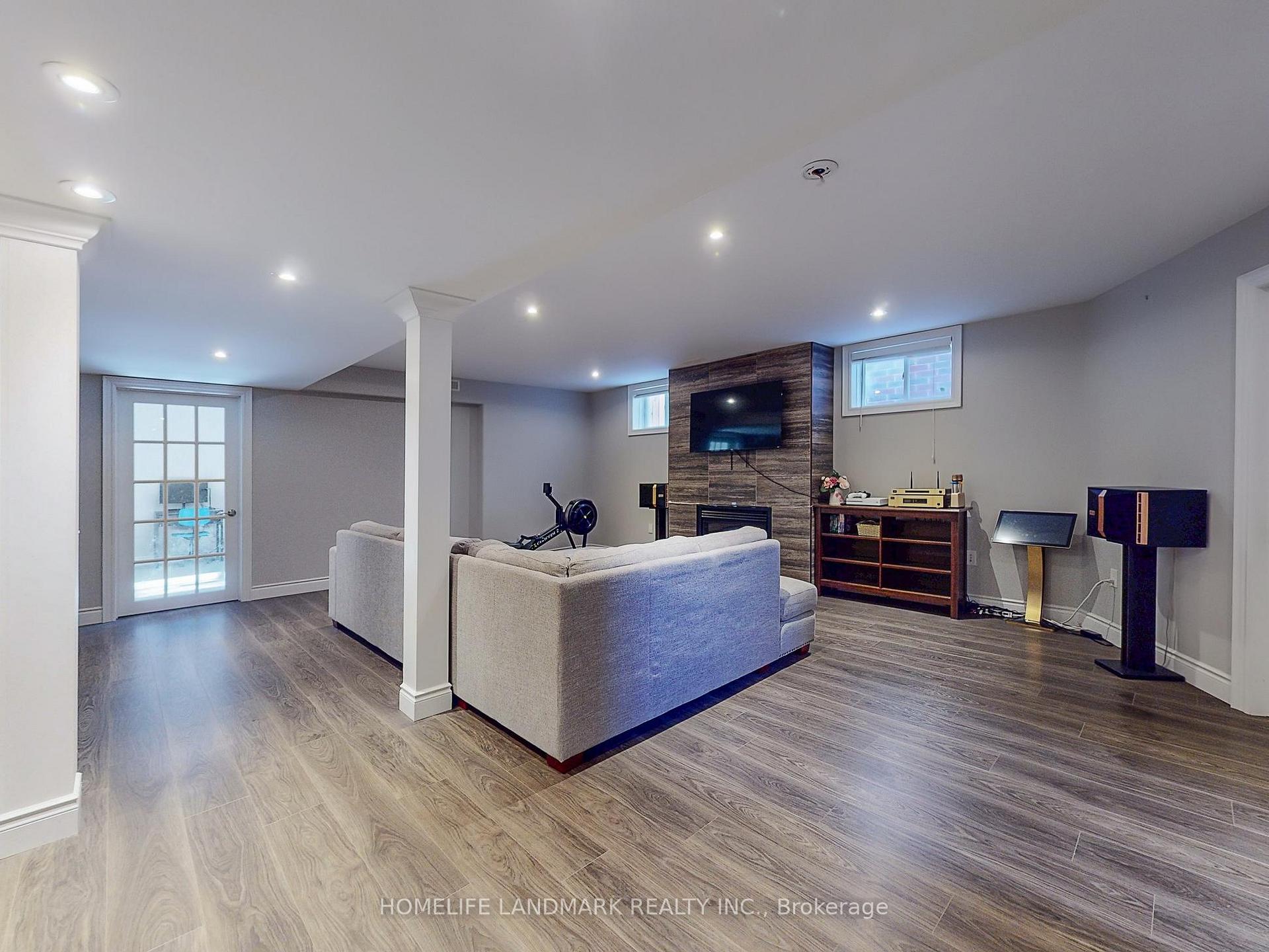 Photo 30 of 73 Graihawk Drive, Barrie, Ardagh — HOMEH
