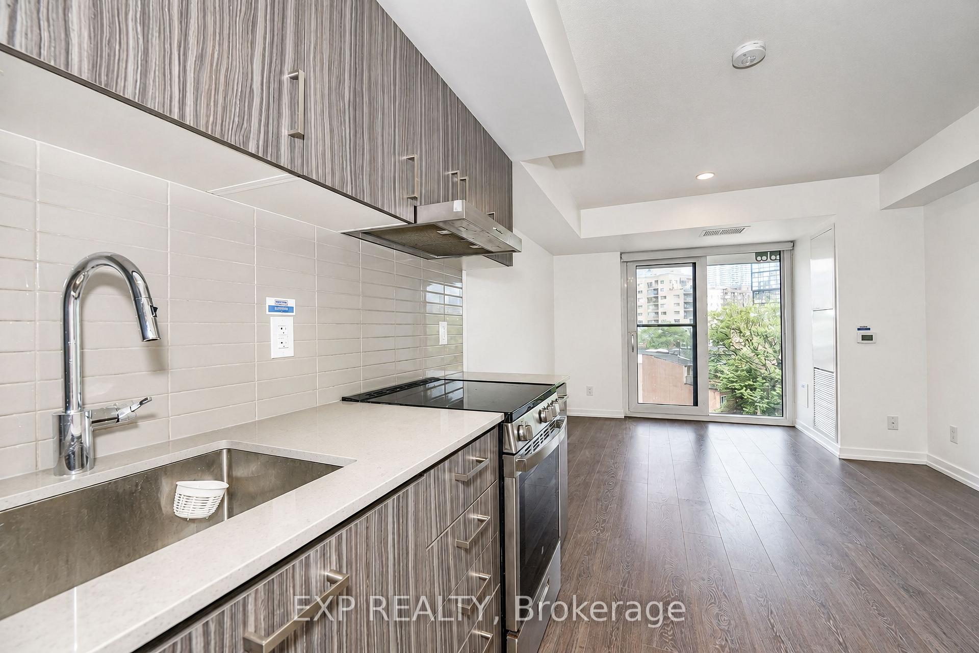 Photo 5 of Unit 610, 219 Dundas Street E, Toronto, Moss Park — HOMEH