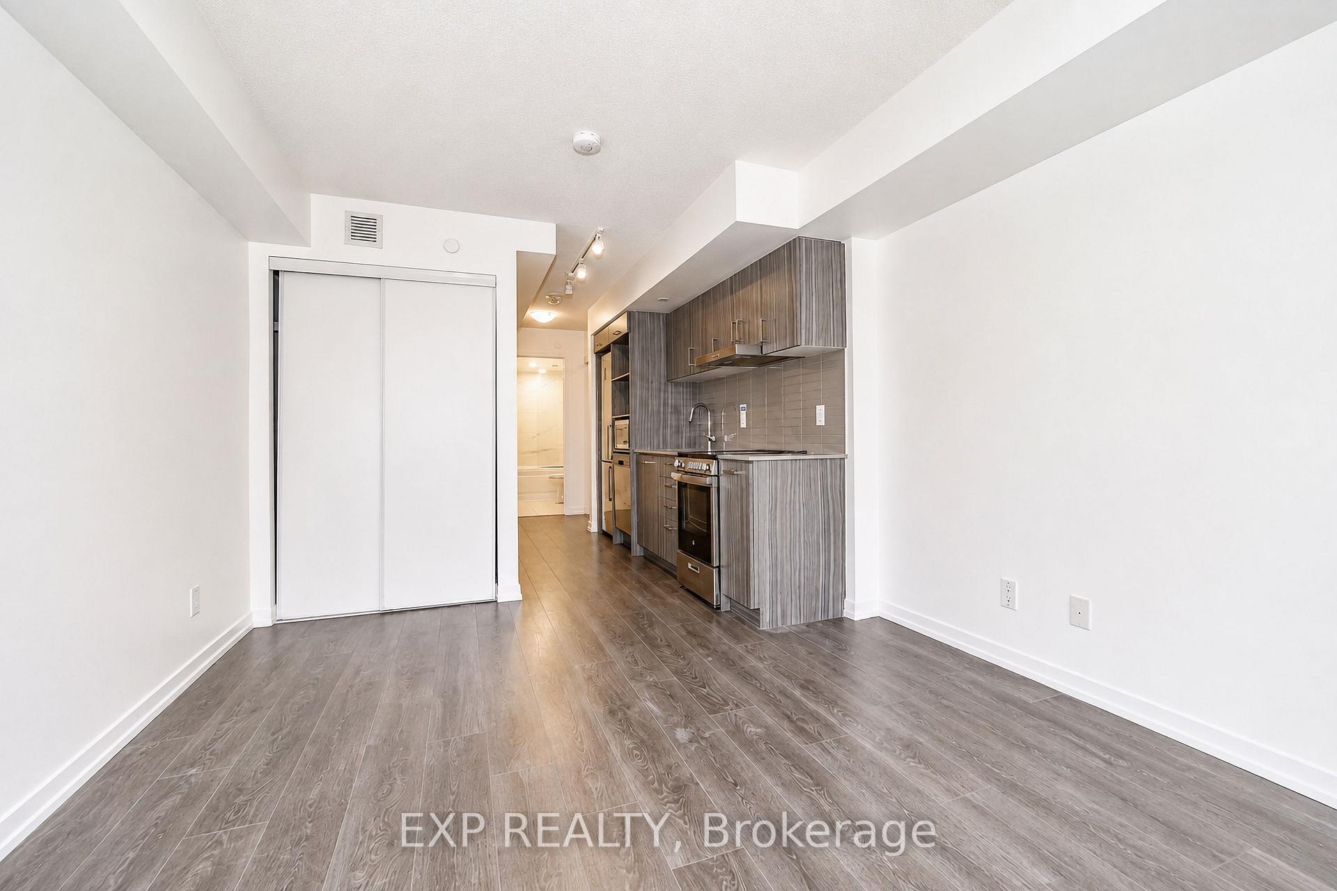 Photo 10 of Unit 610, 219 Dundas Street E, Toronto, Moss Park — HOMEH