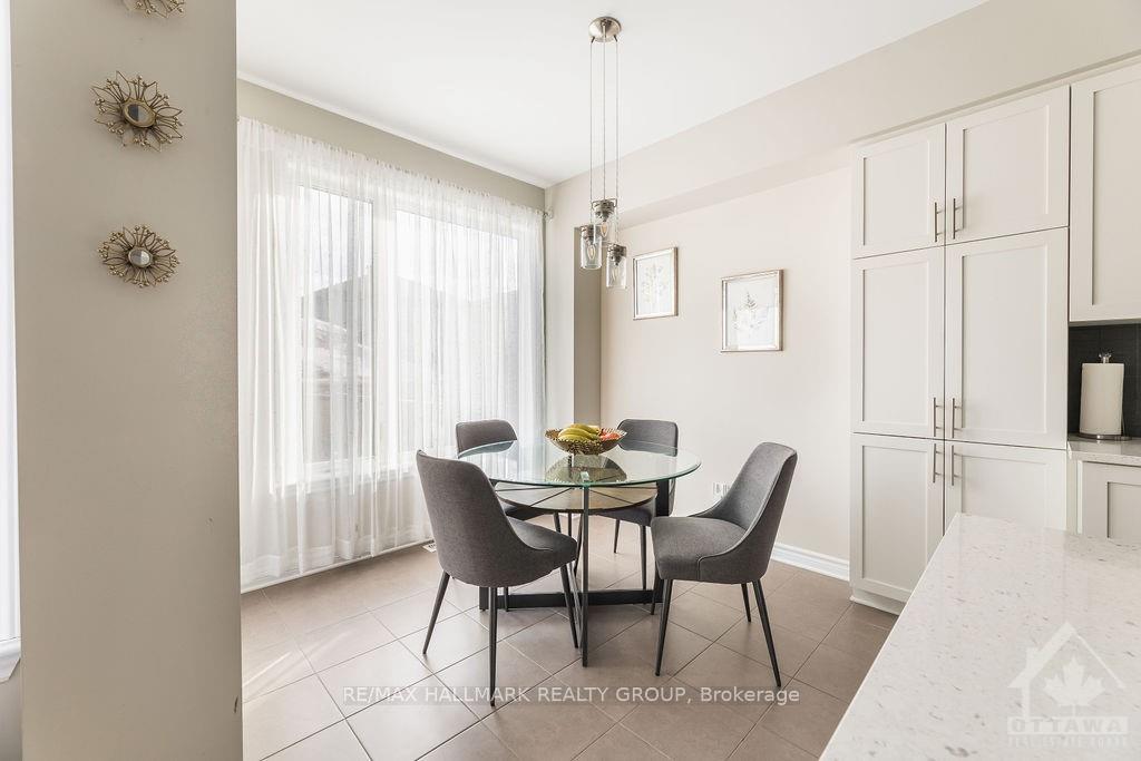 Photo 10 of 277 Livery Street, Ottawa, Kanata - Emerald Meadows/Trailwest — HOMEH