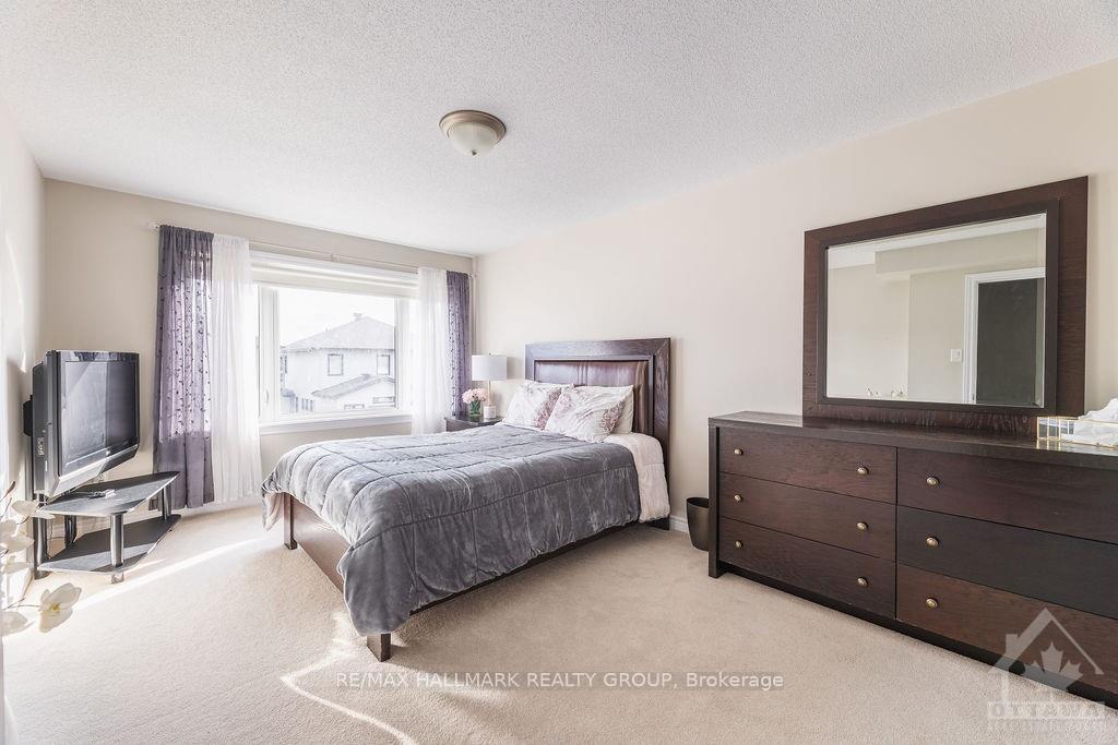 Photo 16 of 277 Livery Street, Ottawa, Kanata - Emerald Meadows/Trailwest — HOMEH