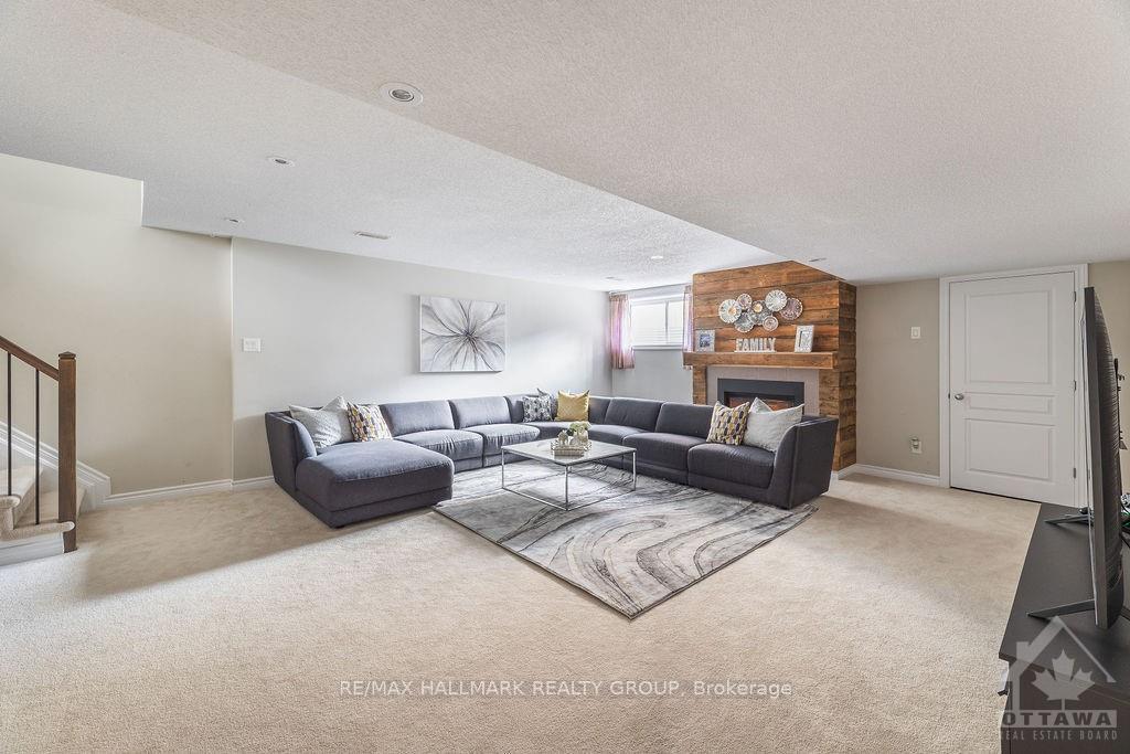 Photo 25 of 277 Livery Street, Ottawa, Kanata - Emerald Meadows/Trailwest — HOMEH