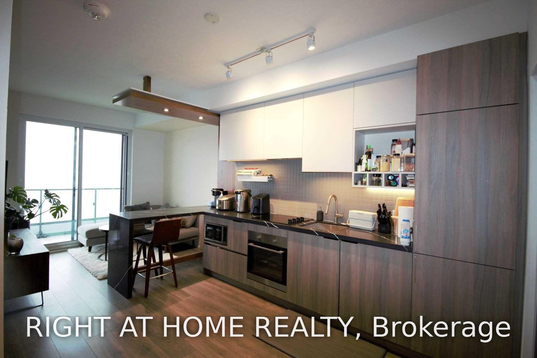Photo 9 of Unit 1215, 950 Portage Parkway, Vaughan, Vaughan Corporate Centre — HOMEH