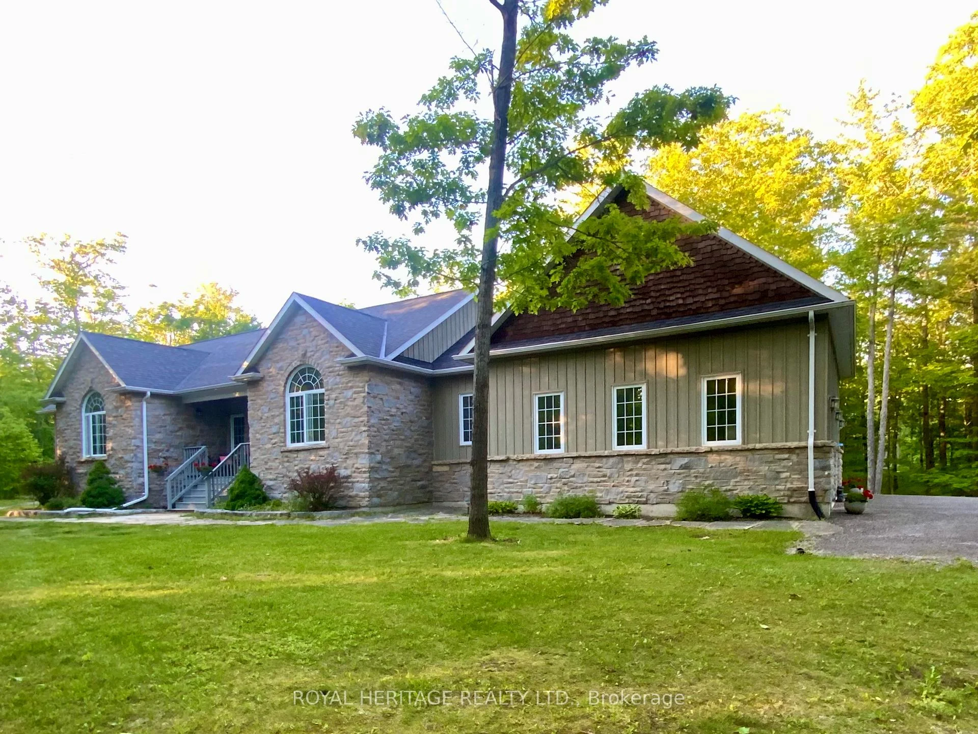 Photo 4 of 134 Mitchell Crescent, Trent Lakes — HOMEH