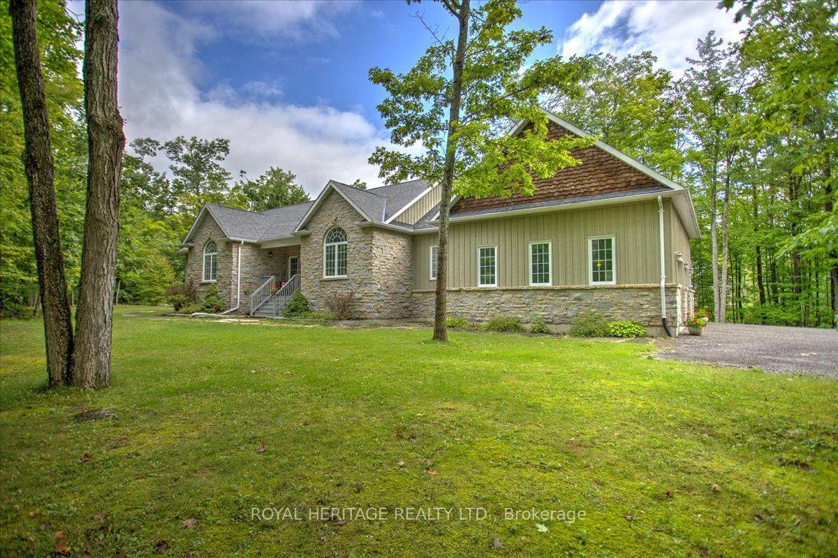 Photo 10 of 134 Mitchell Crescent, Trent Lakes — HOMEH