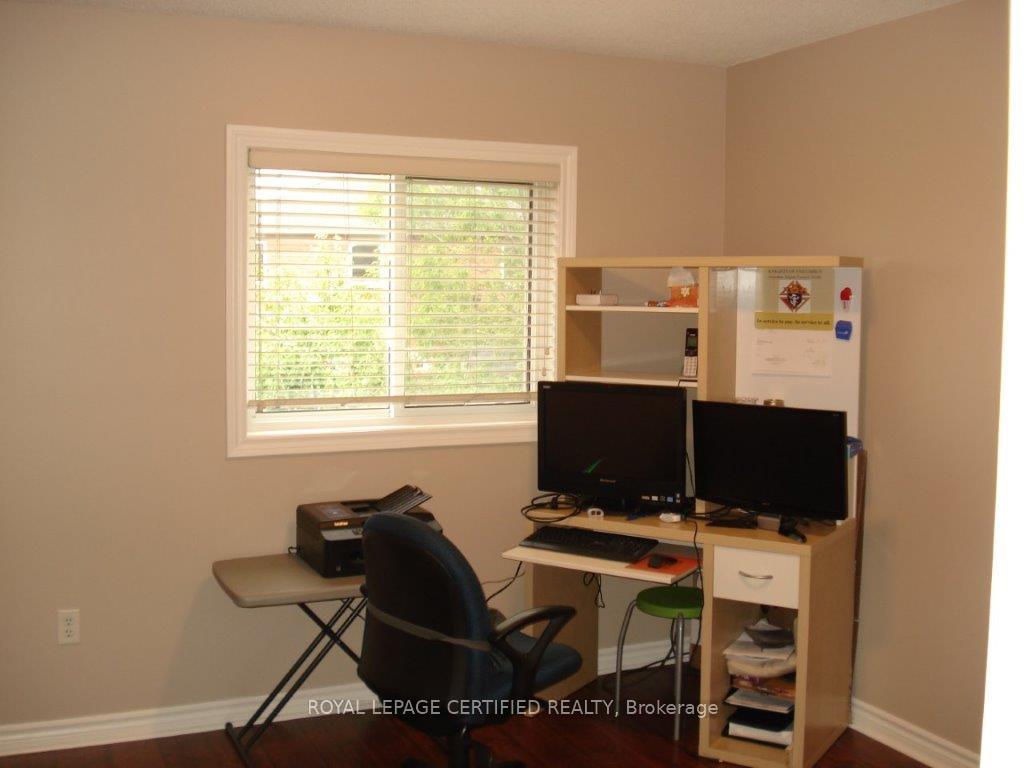 Photo 14 of 33 Winners Circle E, Brampton, Northwest Sandalwood Parkway — HOMEH