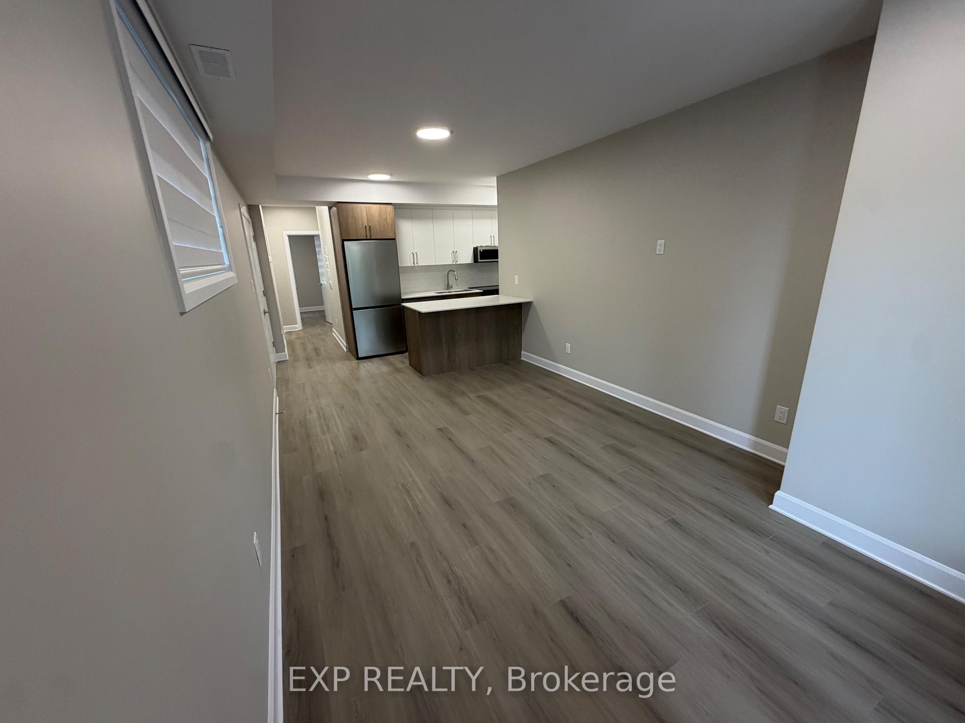Photo 2 of 48 Queen Mary Street, Ottawa, Overbrook — HOMEH