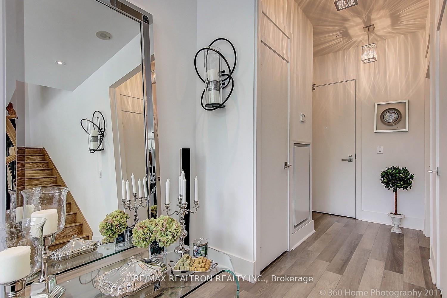 Photo 2 of Unit 106, 32 Davenport Road, Toronto, The Annex — HOMEH