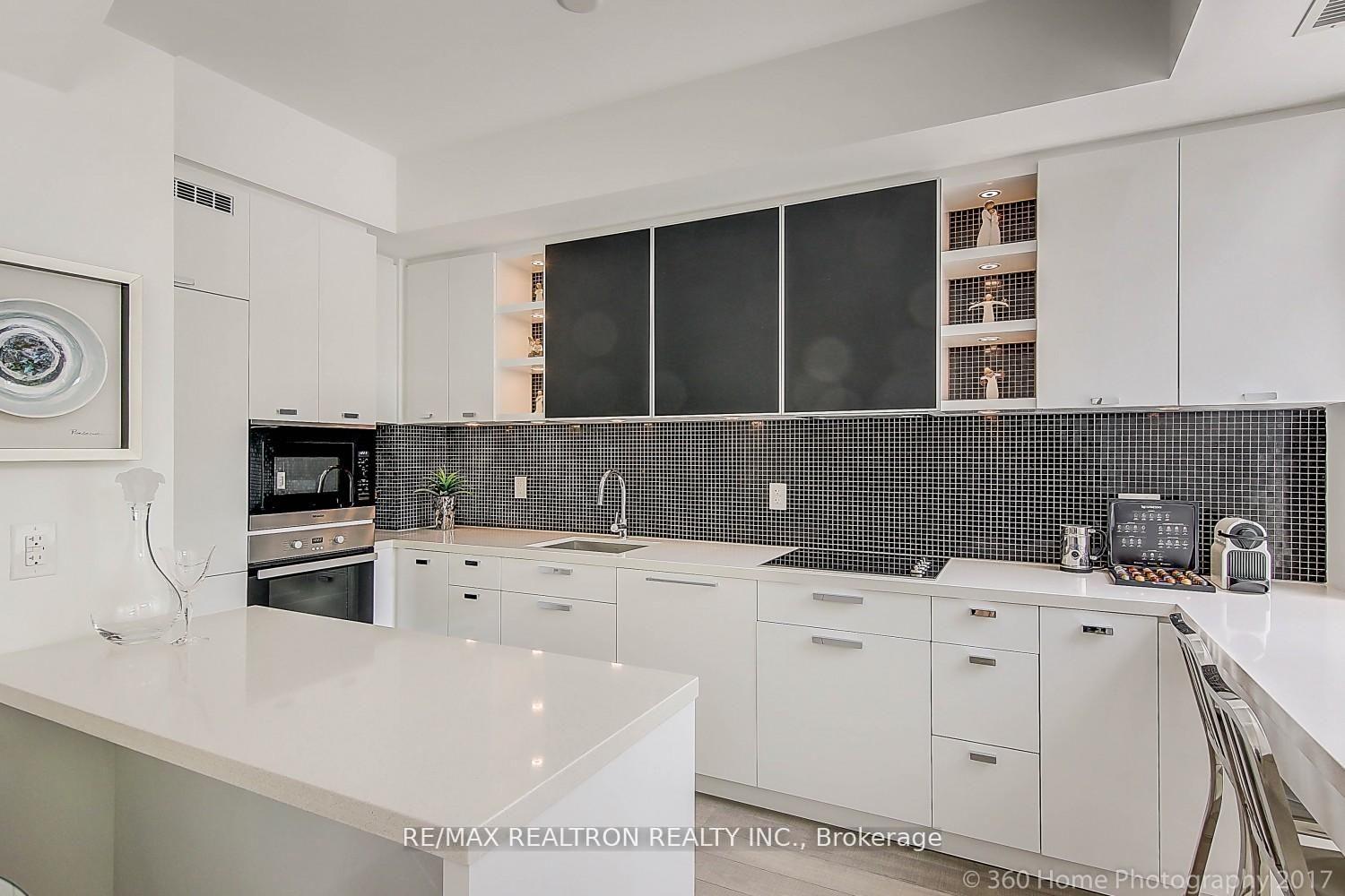 Photo 9 of Unit 106, 32 Davenport Road, Toronto, The Annex — HOMEH