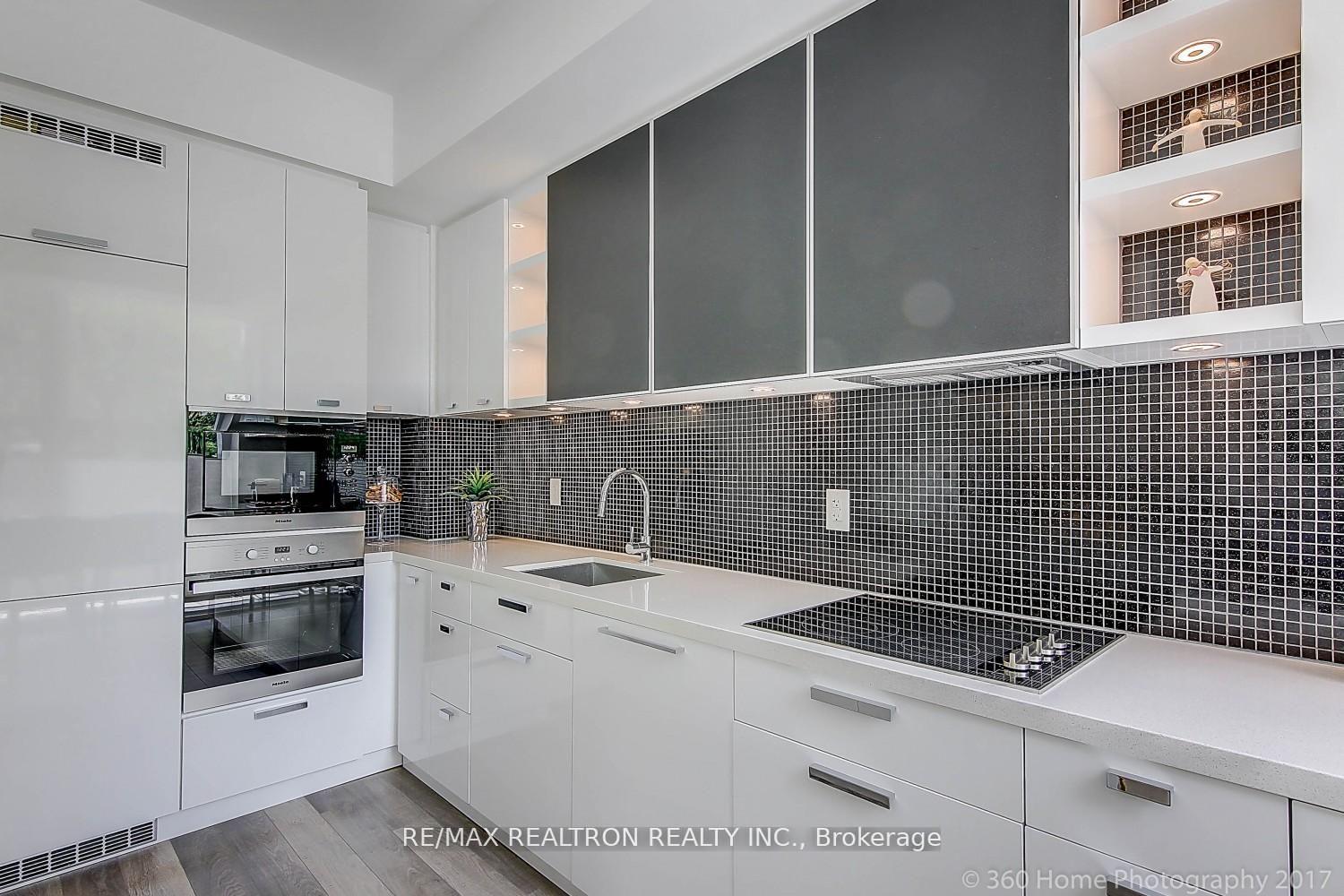 Photo 10 of Unit 106, 32 Davenport Road, Toronto, The Annex — HOMEH