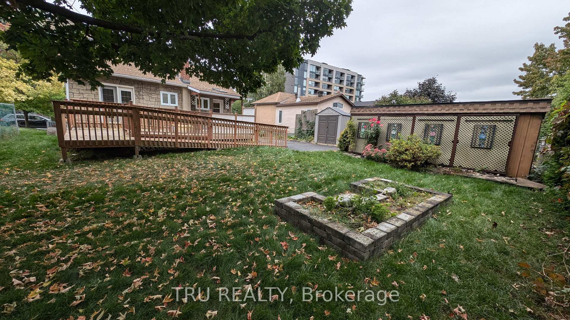 Photo 20 of 105 Mailes Avenue, Ottawa, Westboro South — HOMEH