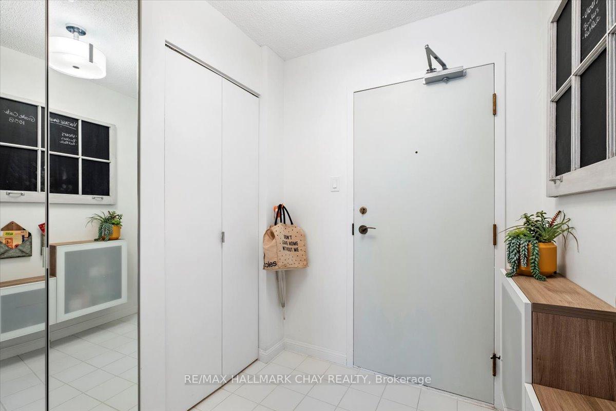 Photo 10 of Unit 602, 65 Ellen Street, Barrie, Lakeshore — HOMEH