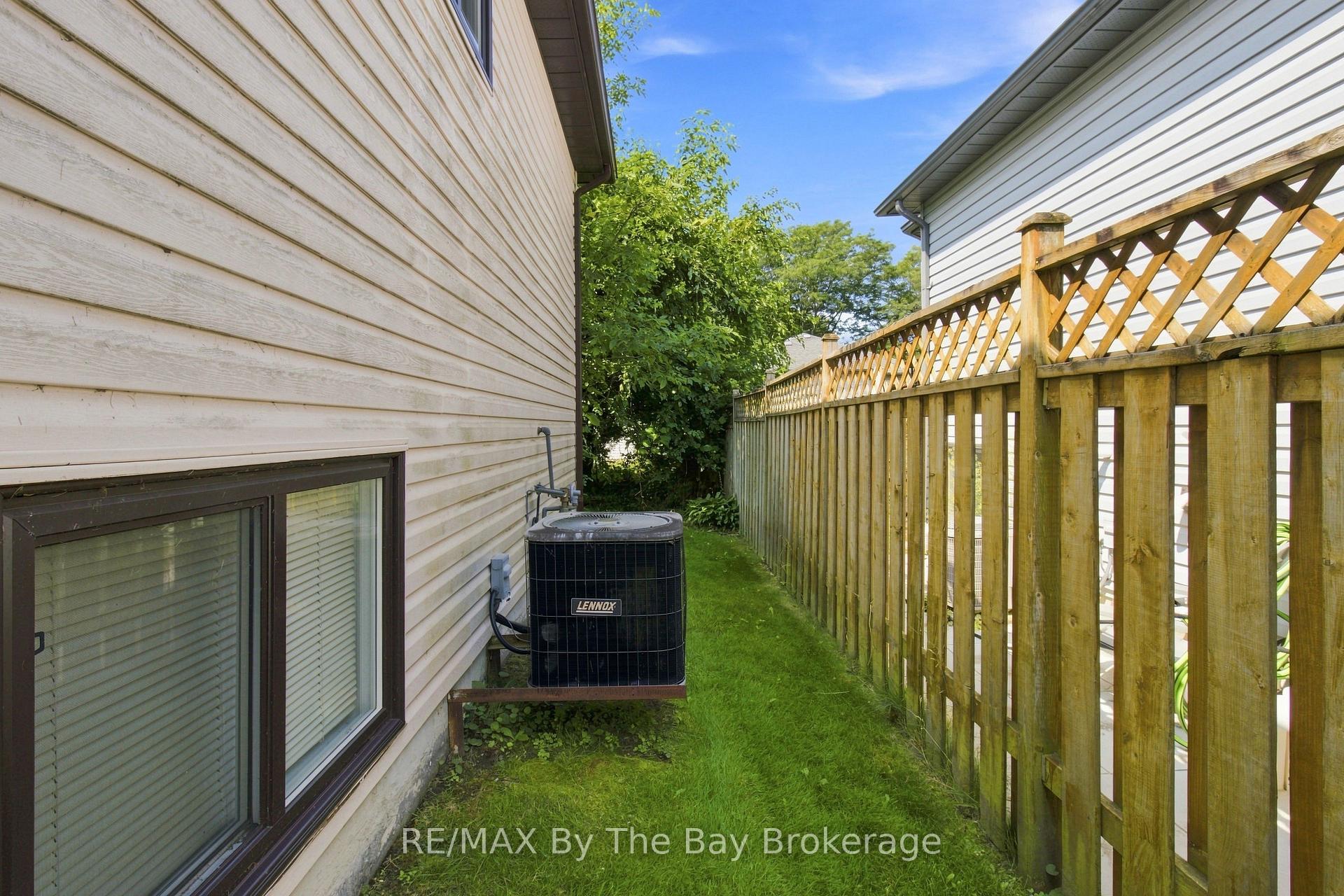Photo 46 of 36 Harbour Crescent, Wasaga Beach — HOMEH