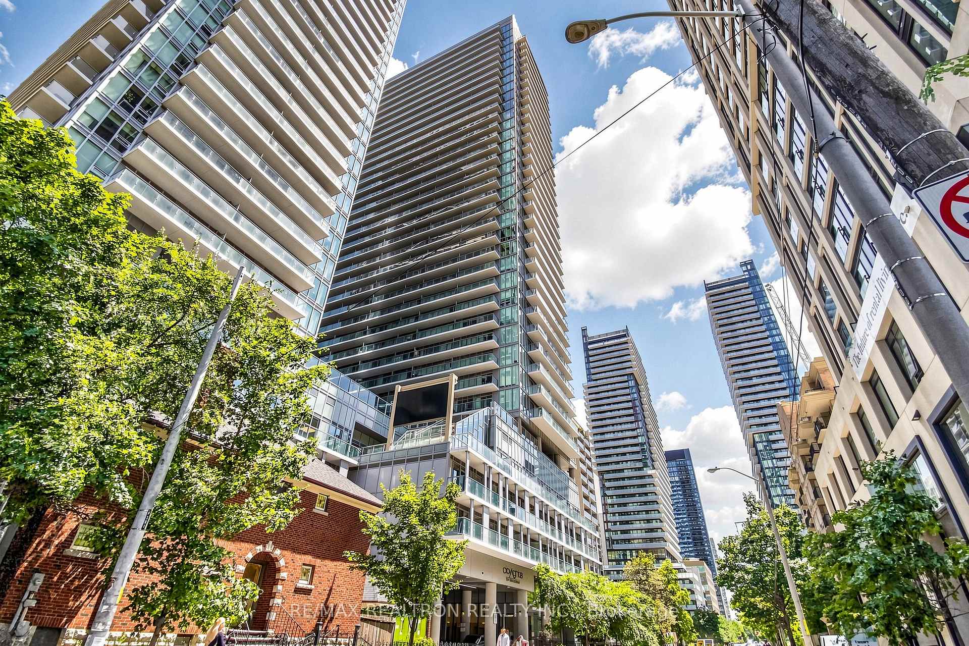 Photo 1 of Unit 1612, 195 Redpath Avenue, Toronto, Mount Pleasant West — HOMEH