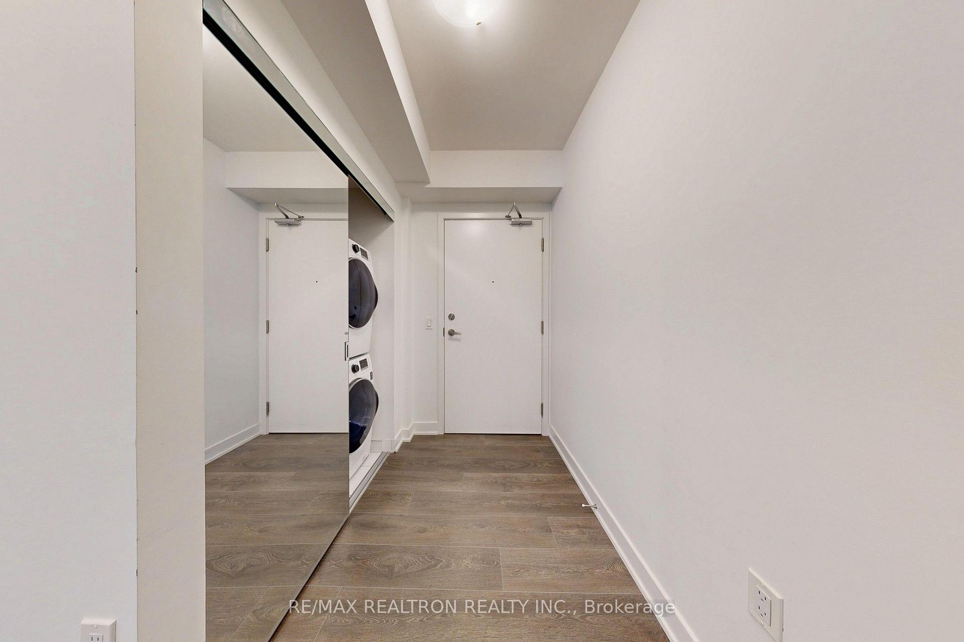 Photo 6 of Unit 1612, 195 Redpath Avenue, Toronto, Mount Pleasant West — HOMEH