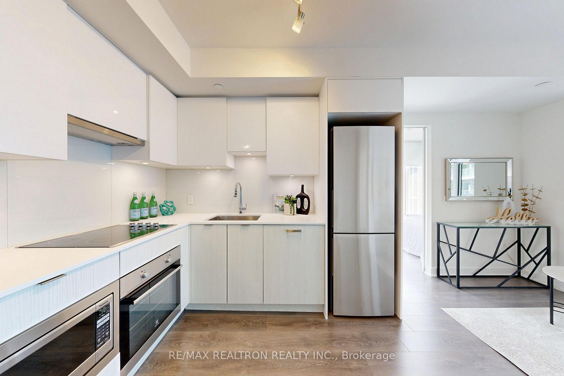 Photo 12 of Unit 1612, 195 Redpath Avenue, Toronto, Mount Pleasant West — HOMEH