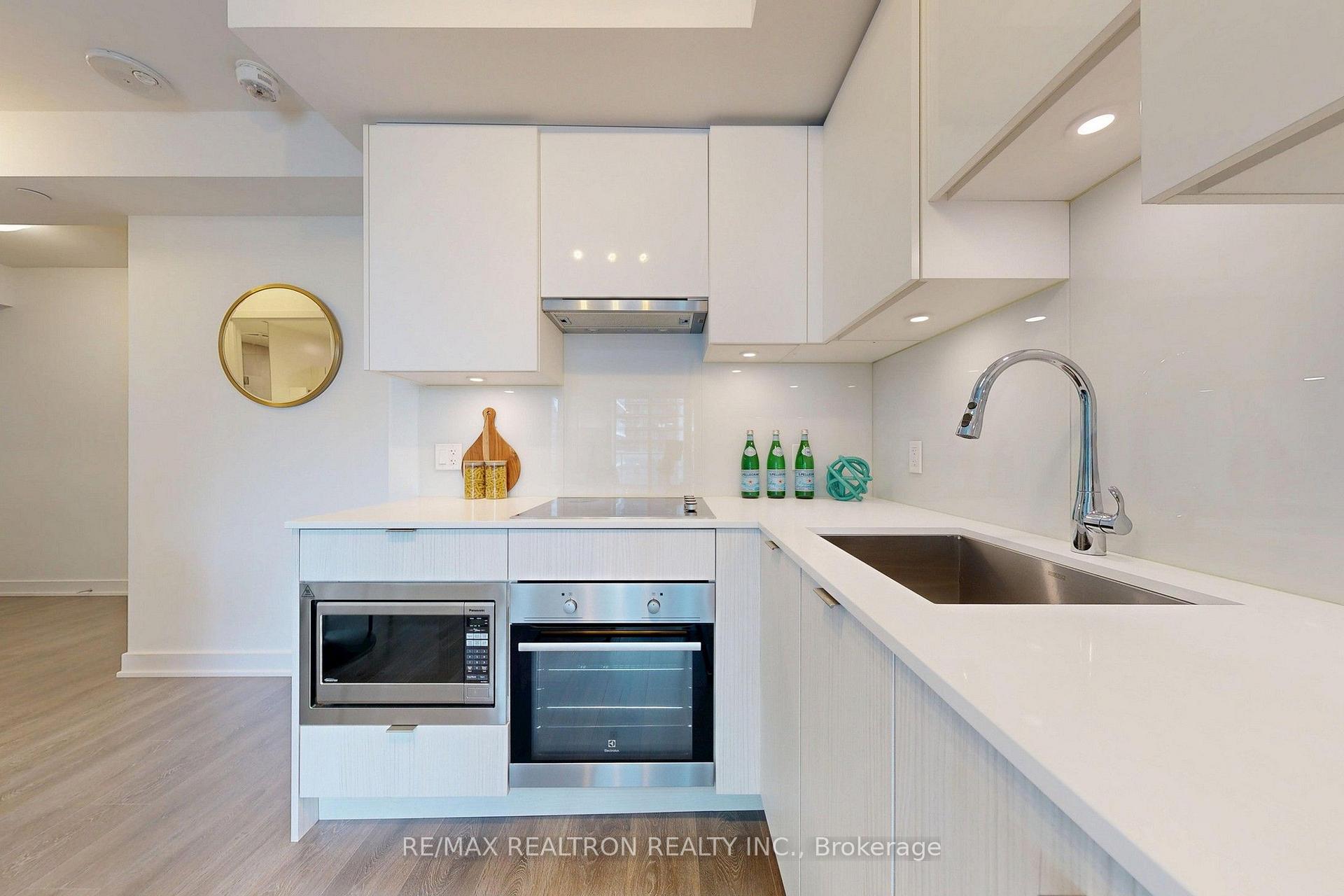 Photo 13 of Unit 1612, 195 Redpath Avenue, Toronto, Mount Pleasant West — HOMEH