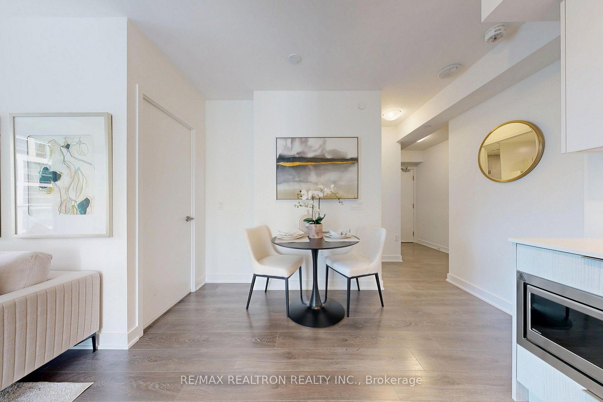 Photo 18 of Unit 1612, 195 Redpath Avenue, Toronto, Mount Pleasant West — HOMEH
