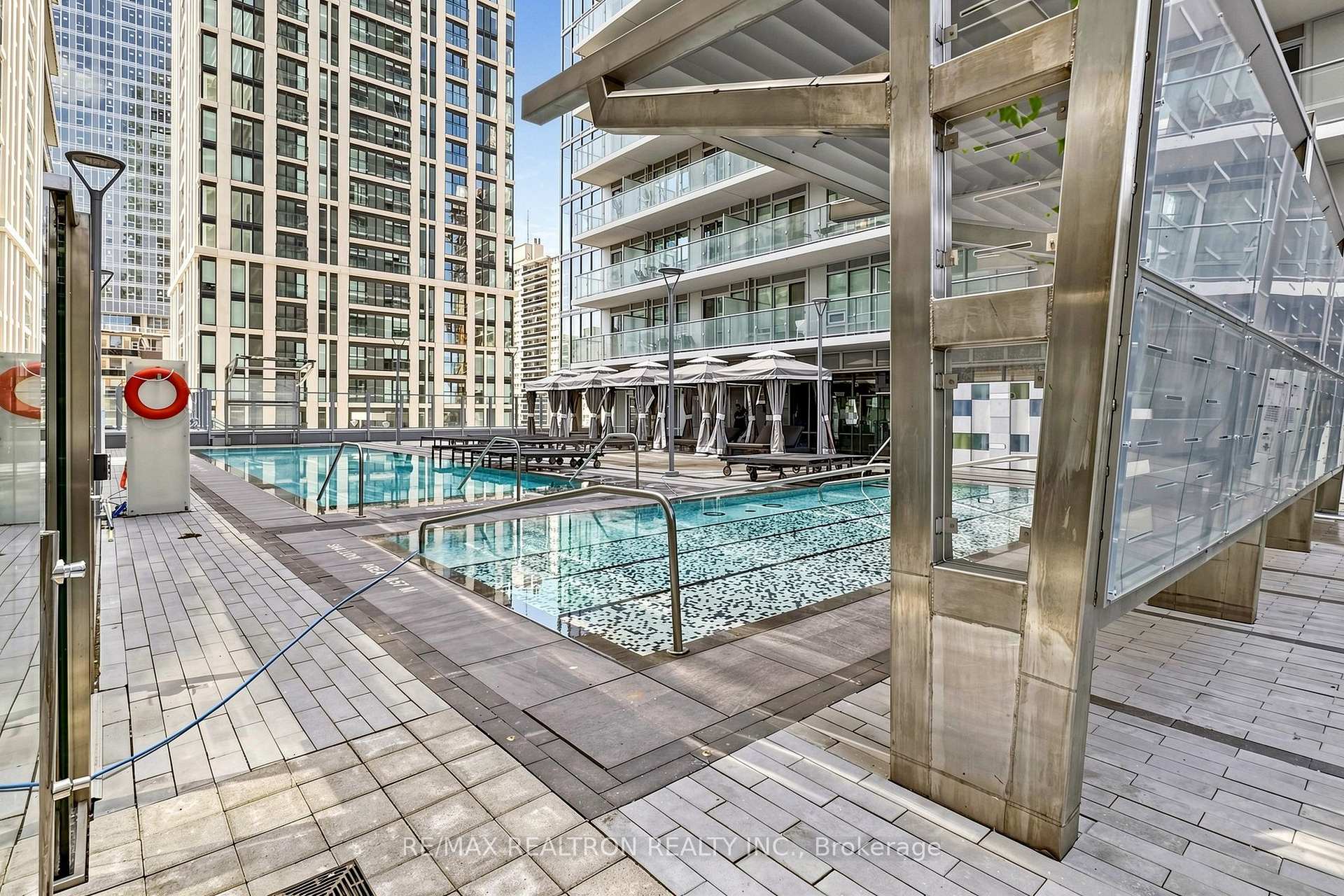 Photo 41 of Unit 1612, 195 Redpath Avenue, Toronto, Mount Pleasant West — HOMEH