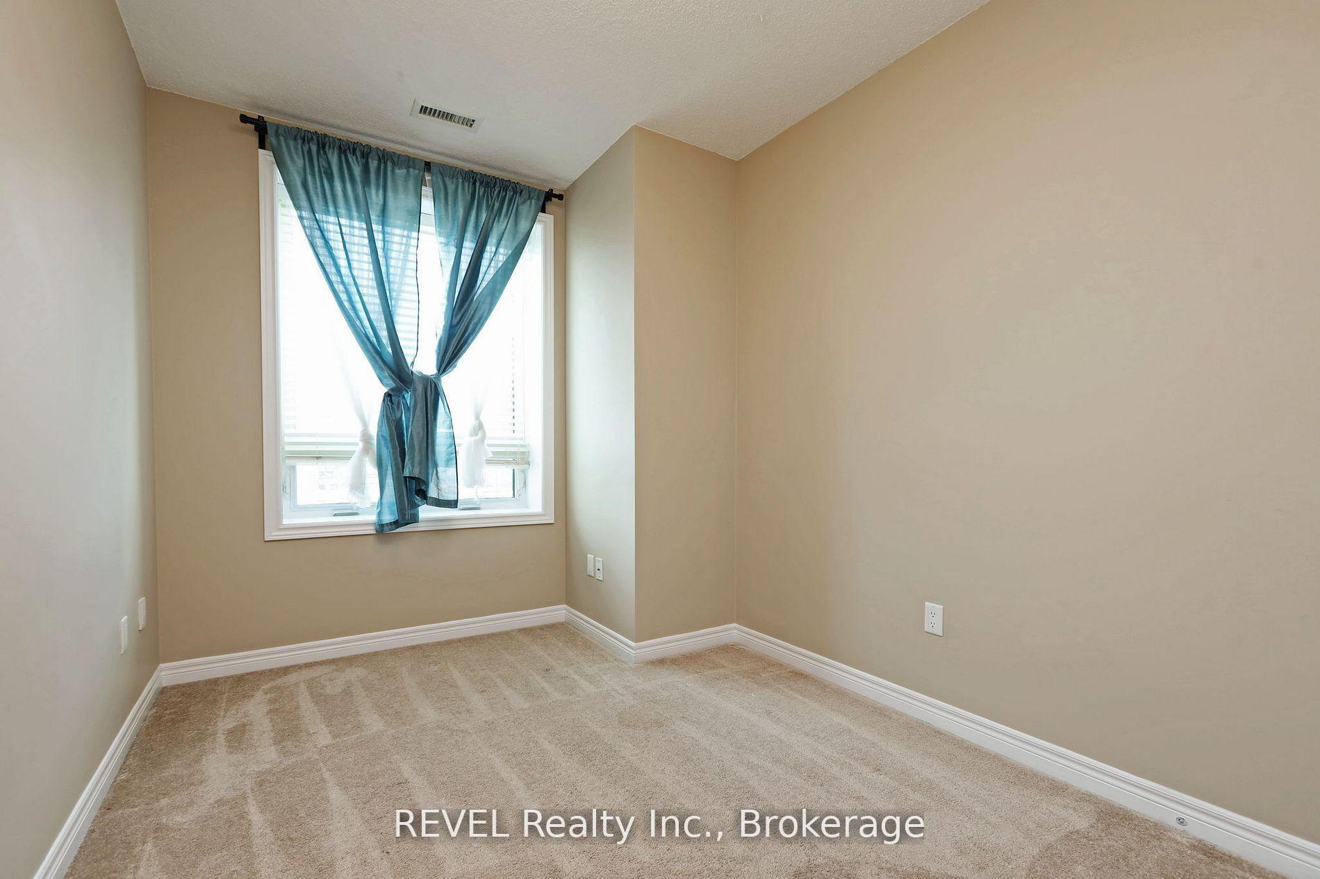 Photo 13 of Unit 323, 7400 Markham Road, Markham, Middlefield — HOMEH