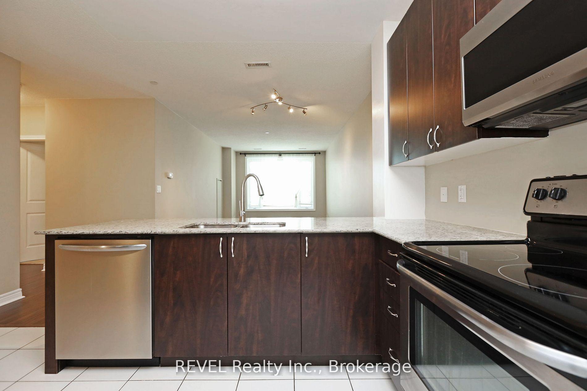 Photo 8 of Unit 323, 7400 Markham Road, Markham, Middlefield — HOMEH