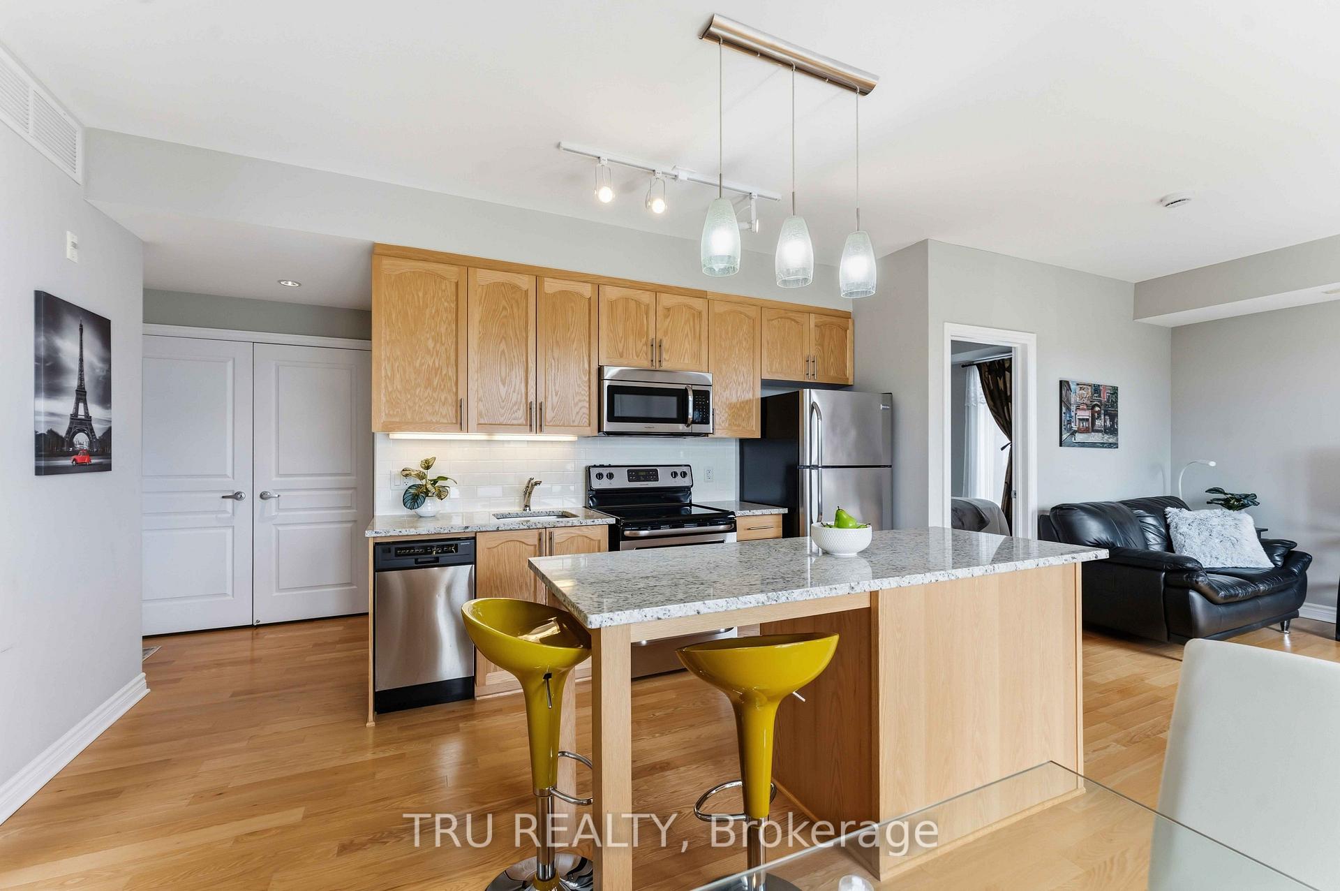 Photo 8 of Unit 301, 755 Beauparc Private, Ottawa, Cyrville — HOMEH
