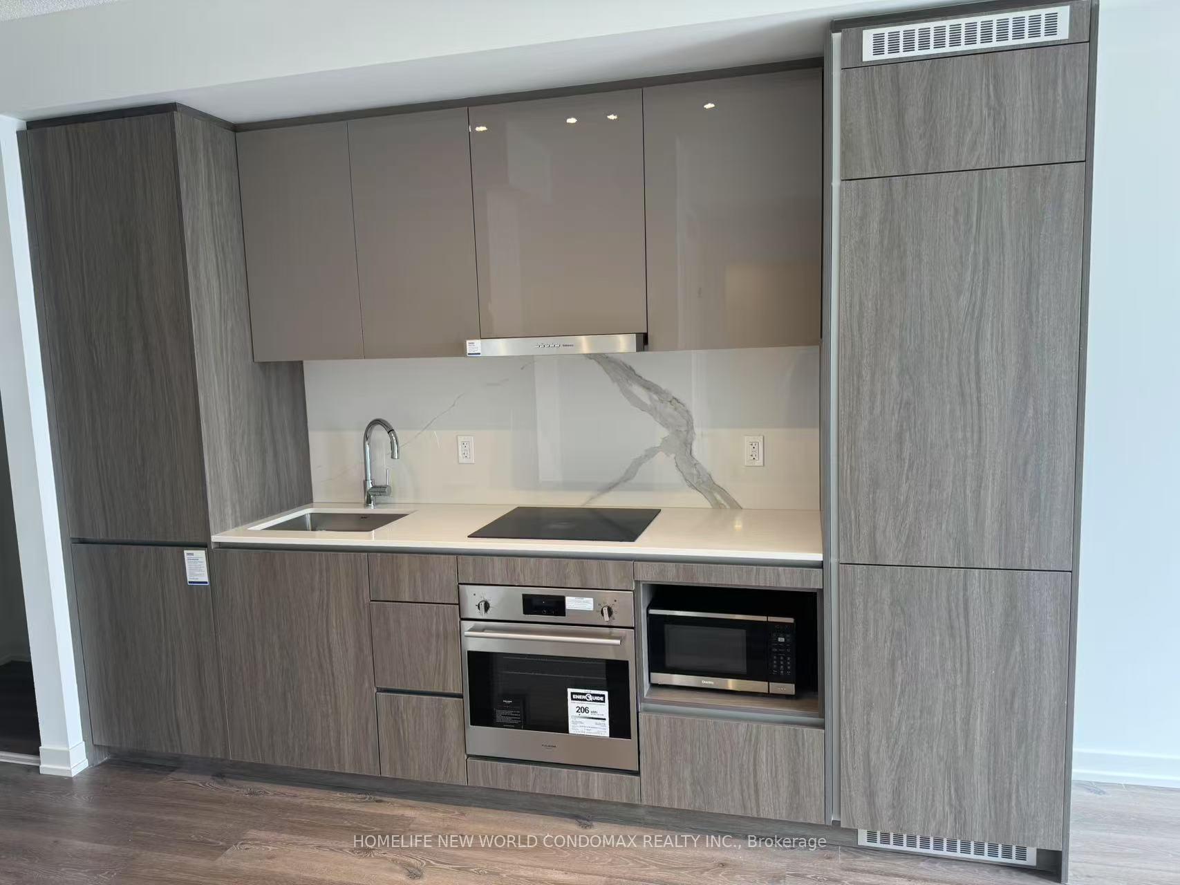 Photo 3 of Unit 1807, 28 Interchange Way, Vaughan, Vaughan Corporate Centre — HOMEH