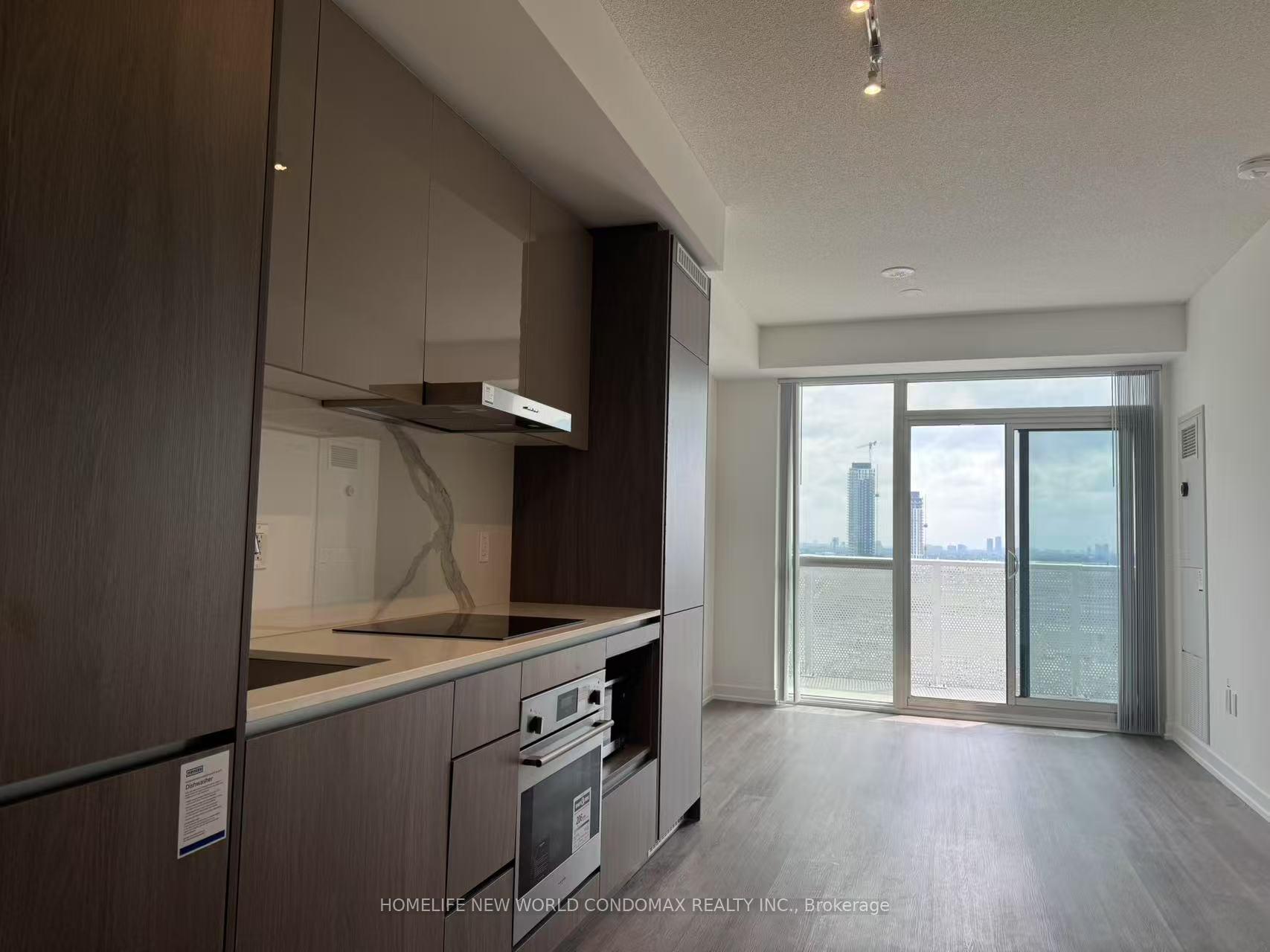 Photo 9 of Unit 1807, 28 Interchange Way, Vaughan, Vaughan Corporate Centre — HOMEH