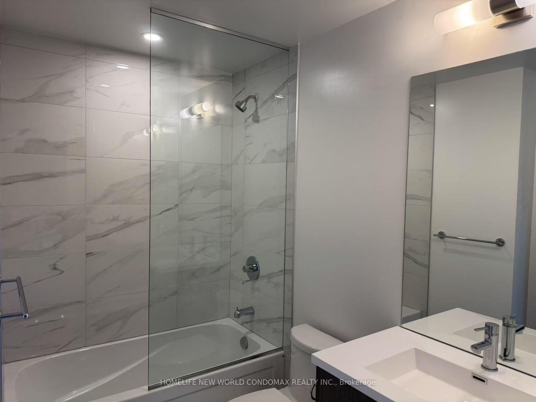 Photo 12 of Unit 1807, 28 Interchange Way, Vaughan, Vaughan Corporate Centre — HOMEH