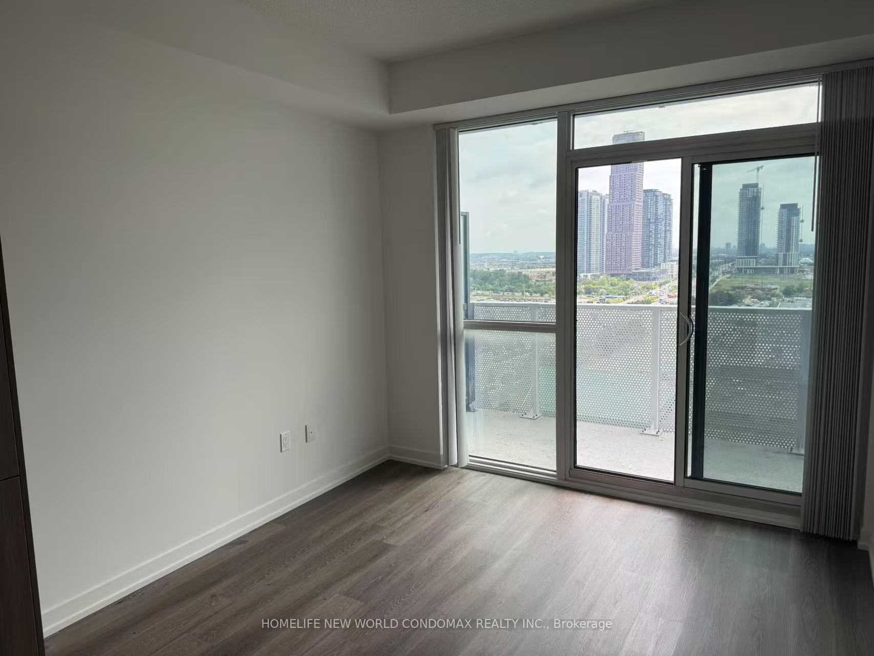 Photo 13 of Unit 1807, 28 Interchange Way, Vaughan, Vaughan Corporate Centre — HOMEH