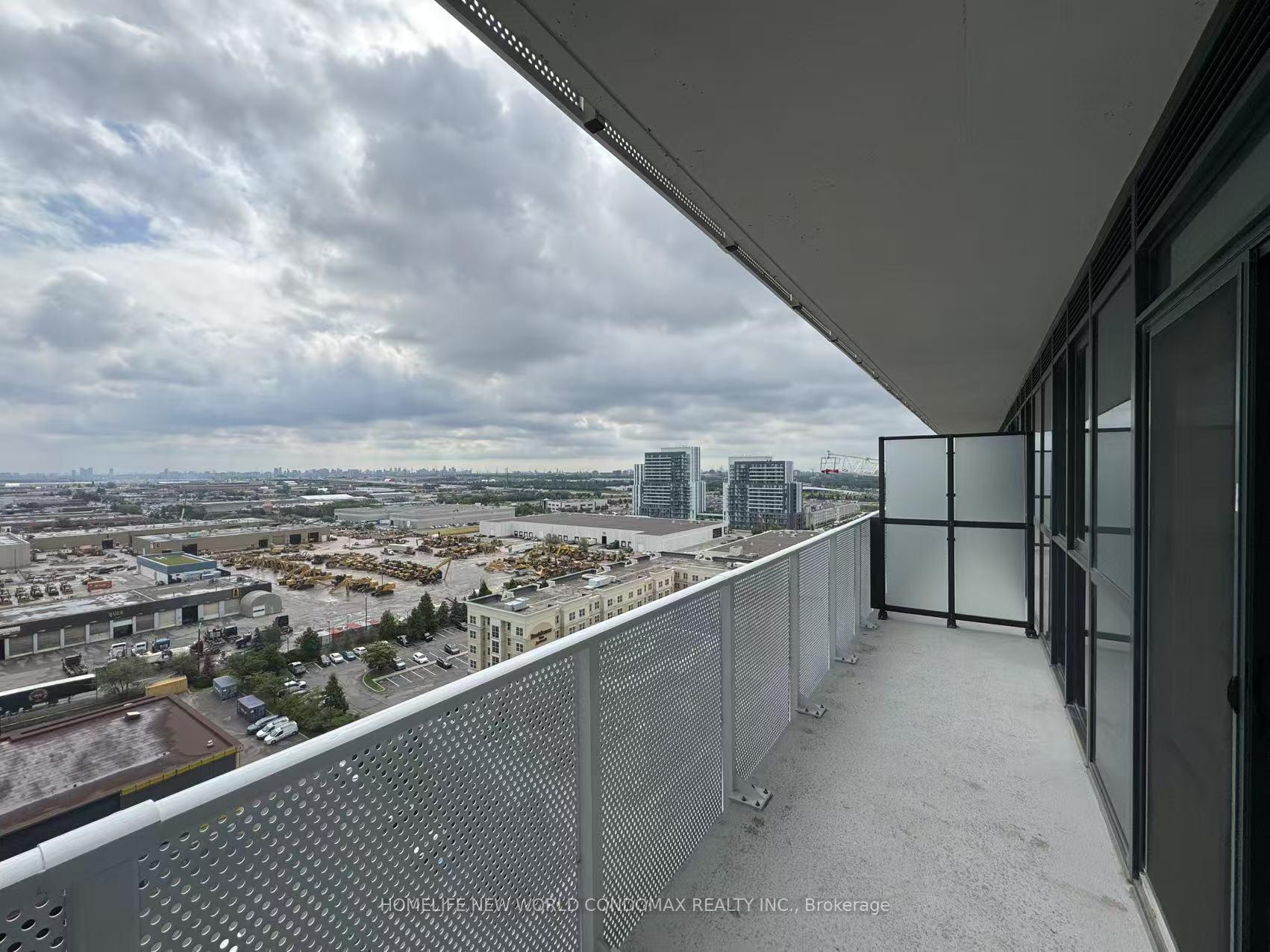 Photo 15 of Unit 1807, 28 Interchange Way, Vaughan, Vaughan Corporate Centre — HOMEH